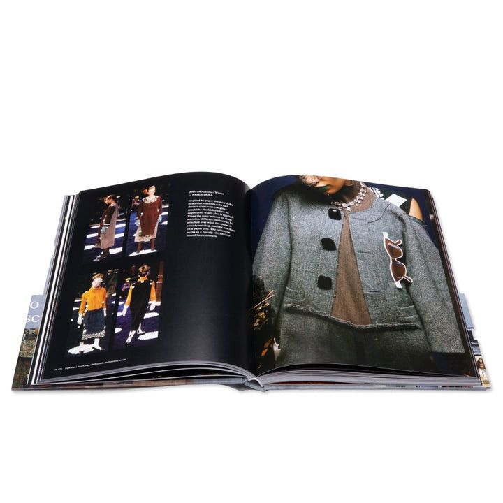Japanese Brand × Jun Takahashi × Undercover UNDERCOVER by Jun Takahashi Hardcover Book RIZZOLI published Size ONE SIZE - 2 Thumbnail