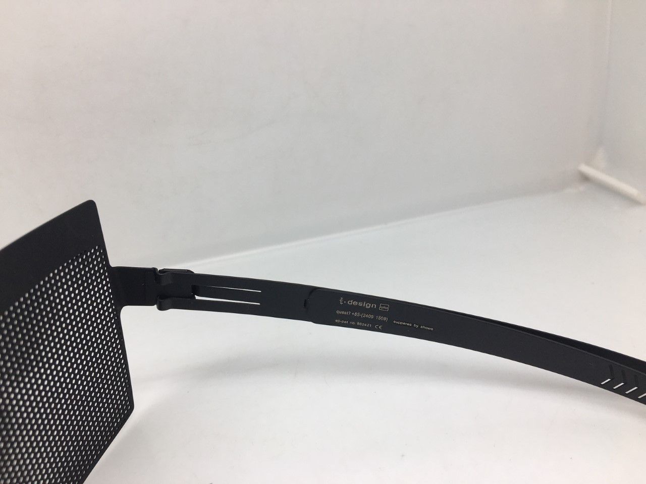 Vintage MOD OP ART PINHOLE BLACK SHIELD RUNWAY SHOW SUNGLASSES Size ONE SIZE - 7 Thumbnail