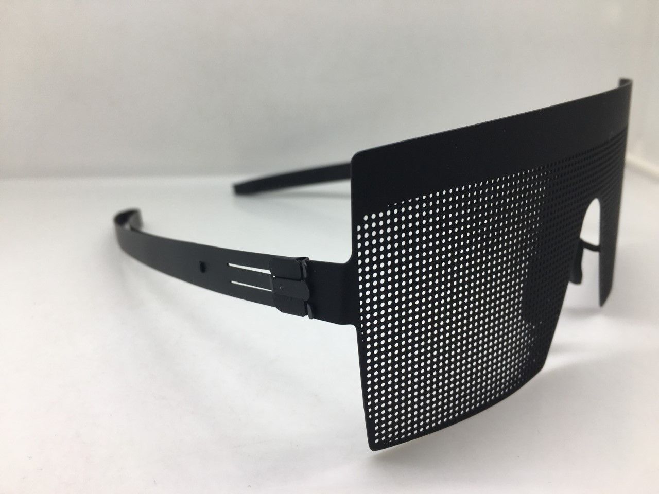 Vintage MOD OP ART PINHOLE BLACK SHIELD RUNWAY SHOW SUNGLASSES Size ONE SIZE - 3 Thumbnail