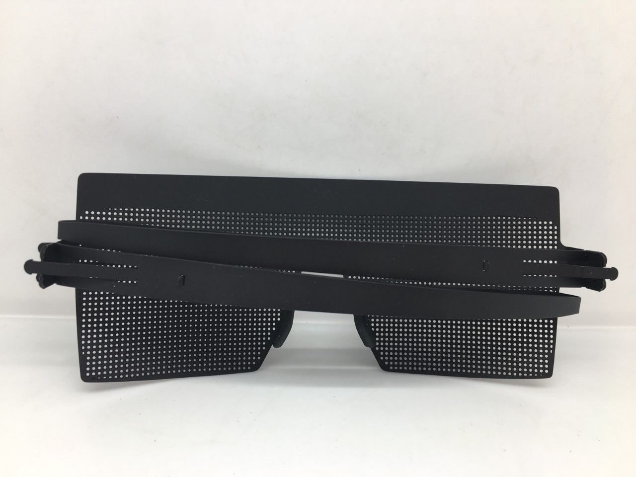 Vintage MOD OP ART PINHOLE BLACK SHIELD RUNWAY SHOW SUNGLASSES Size ONE SIZE - 8 Thumbnail