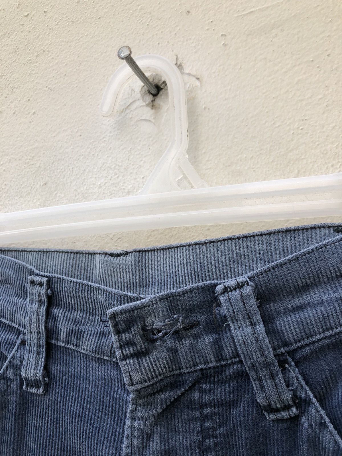 Vintage 70s Levi’s Distressed Faded Corduroy Cropped Jeans