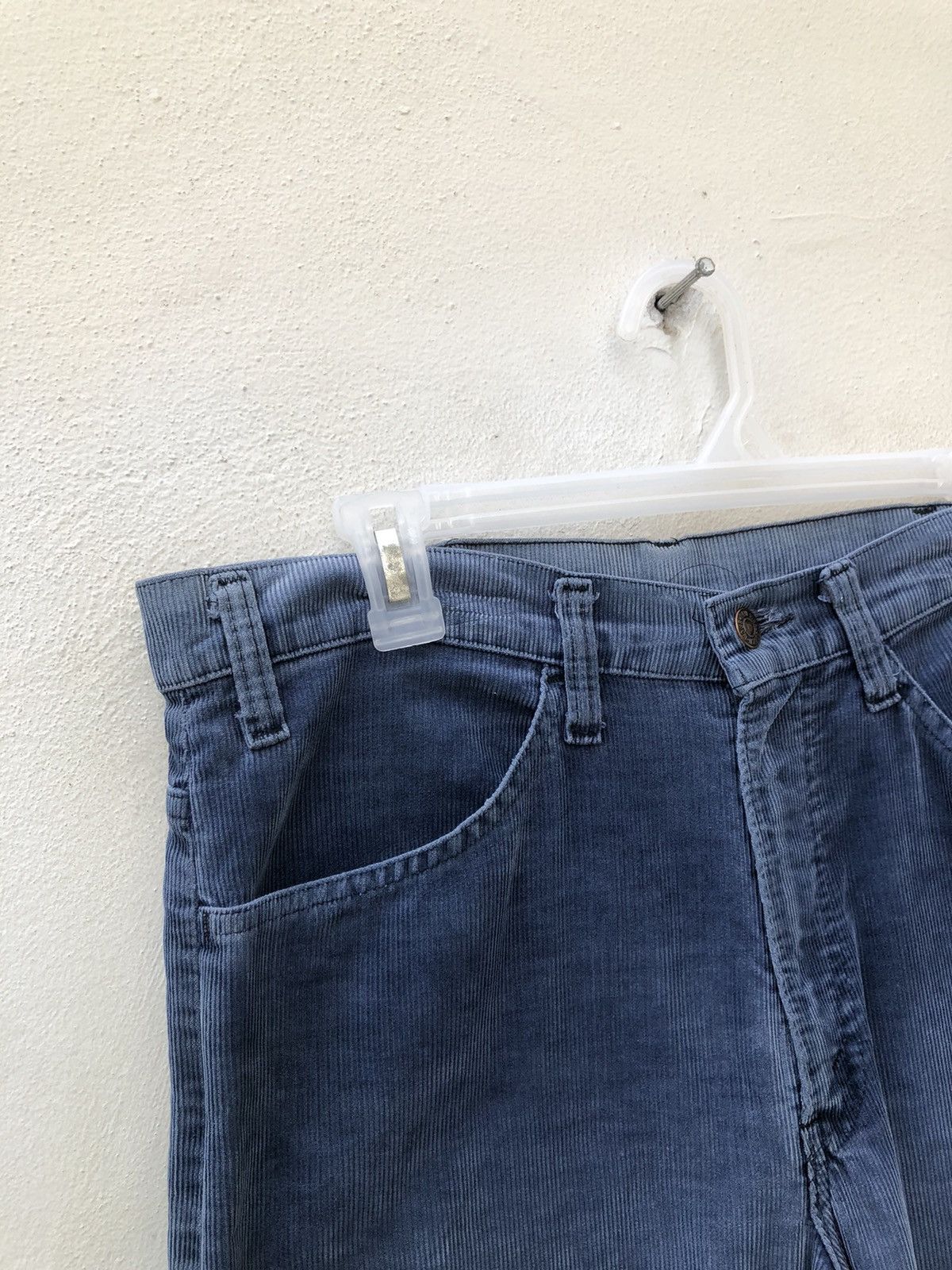 Vintage 70s Levi’s Distressed Faded Corduroy Cropped Jeans