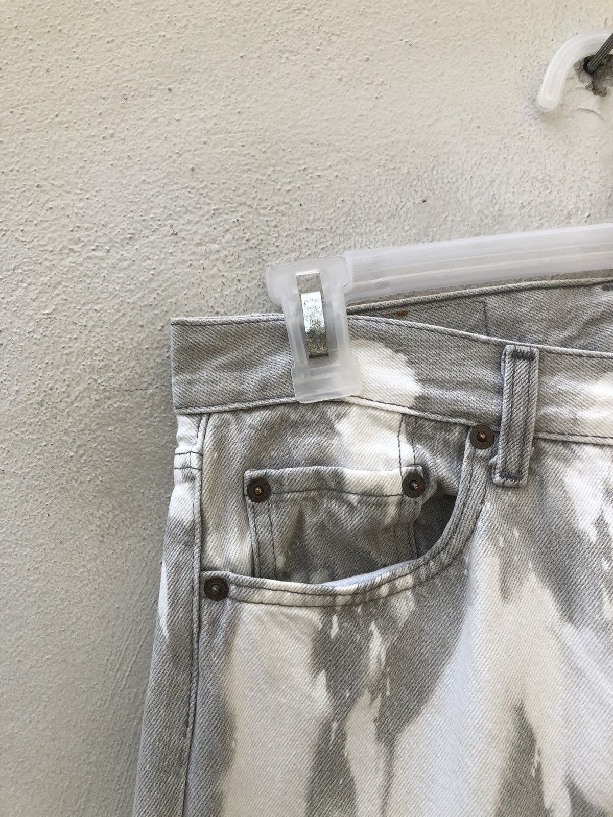 Levi's Vintage Late 80s Levi’s 501 Jeans Bleached Grey Denim Size US 29 - 4 Thumbnail