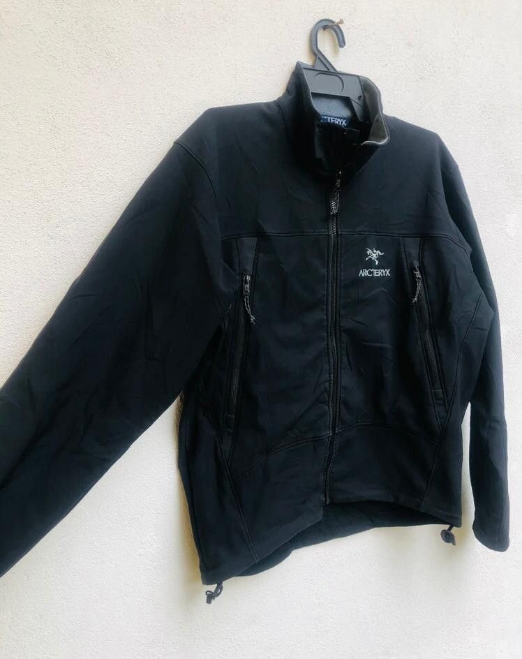Arc'teryx Vintage Arc’teryx Designer Streetwear Fashion Style Jacket Size US L / EU 52-54 / 3 - 4 Thumbnail