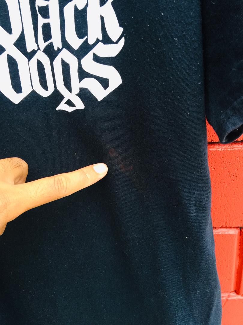 Band Tees × Vintage Black Dog Slang Chips Gravy Northen Bastard Shirt Size US L / EU 52-54 / 3 - 5 Thumbnail