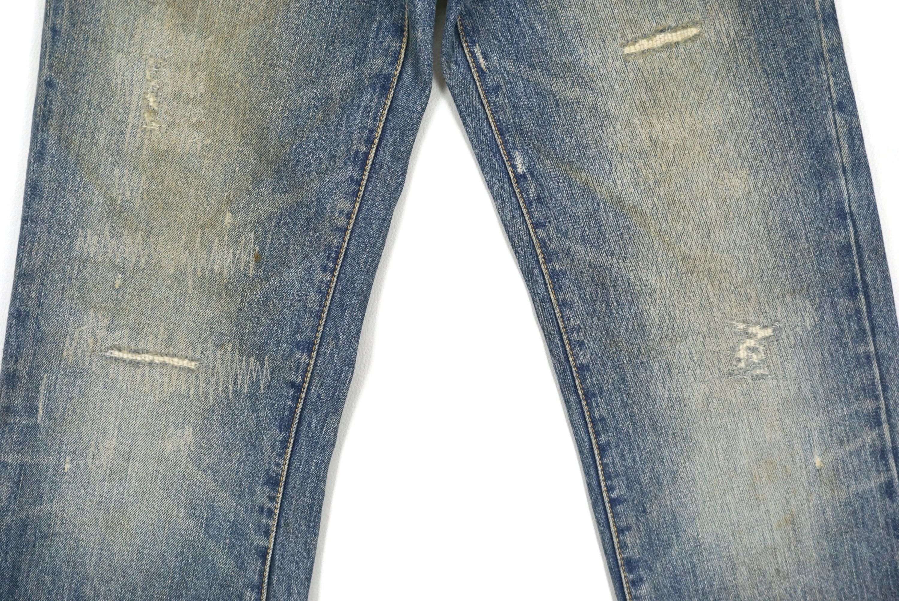 Gap Gap Jeans Distressed Jeans Irregular Faded Jeans Size US 27 - 4 Thumbnail