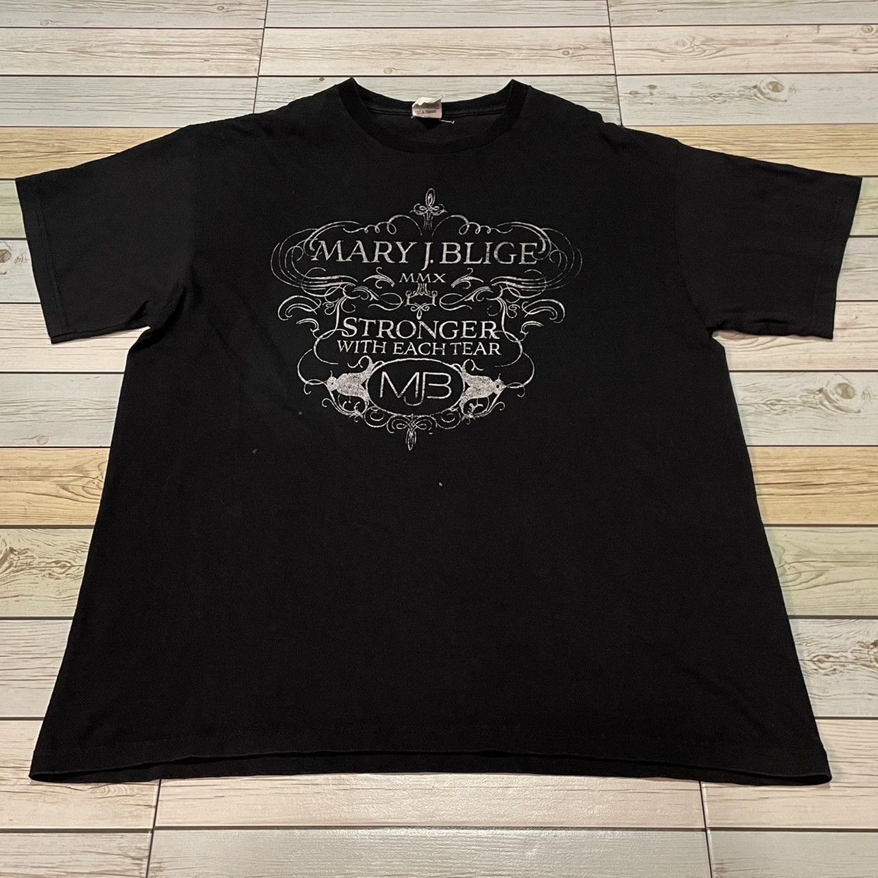 T-shirt Vintage Sade Lovers Rock Tour 2001 Taille M - Blanc Coton Gildan (occasion Très Bon état)