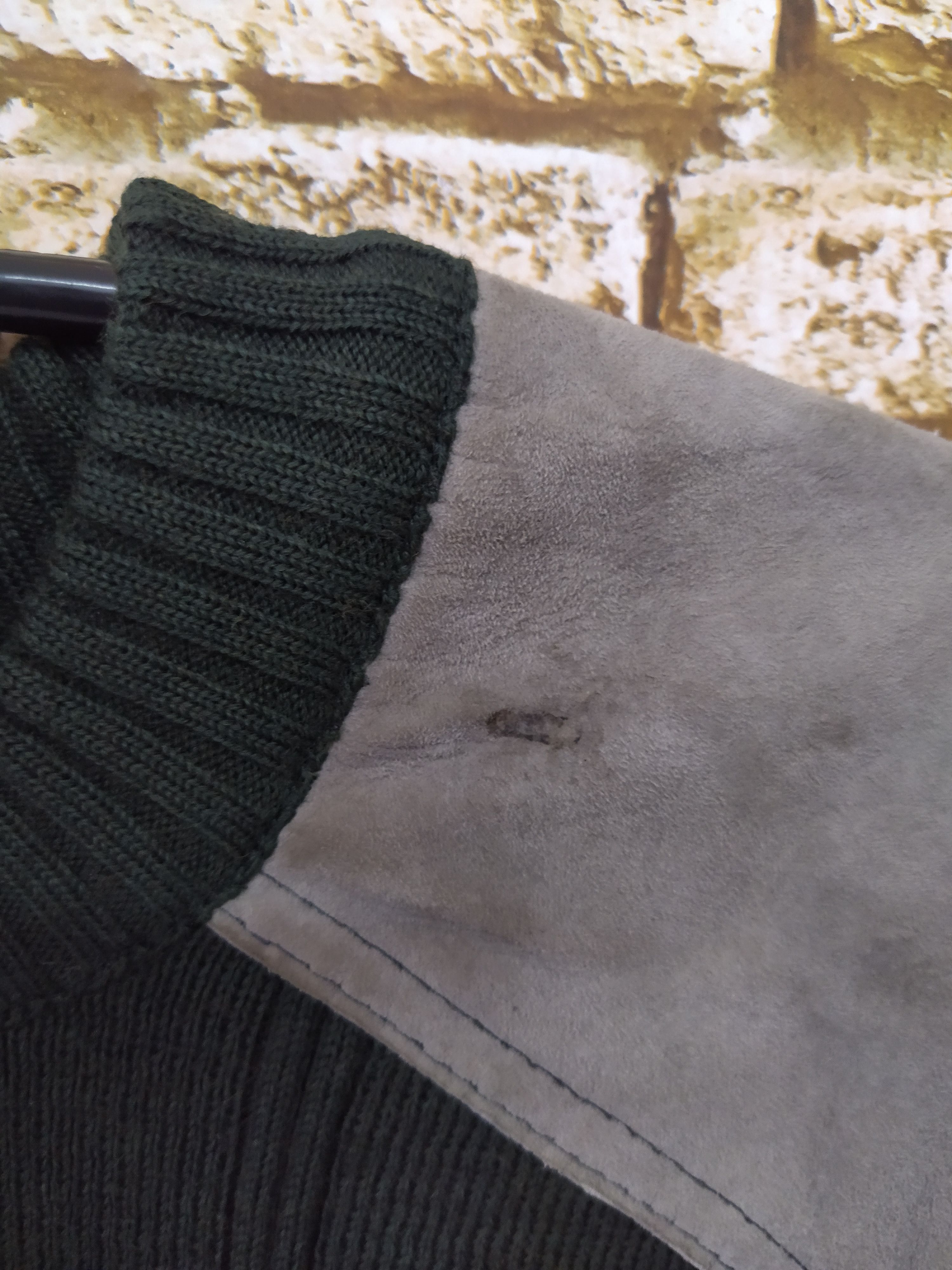 Burberry × Vintage 90s BURBERRYS KNITWEAR SUEDE LEATHER PAD (B712) Size US S / EU 44-46 / 1 - 5 Thumbnail