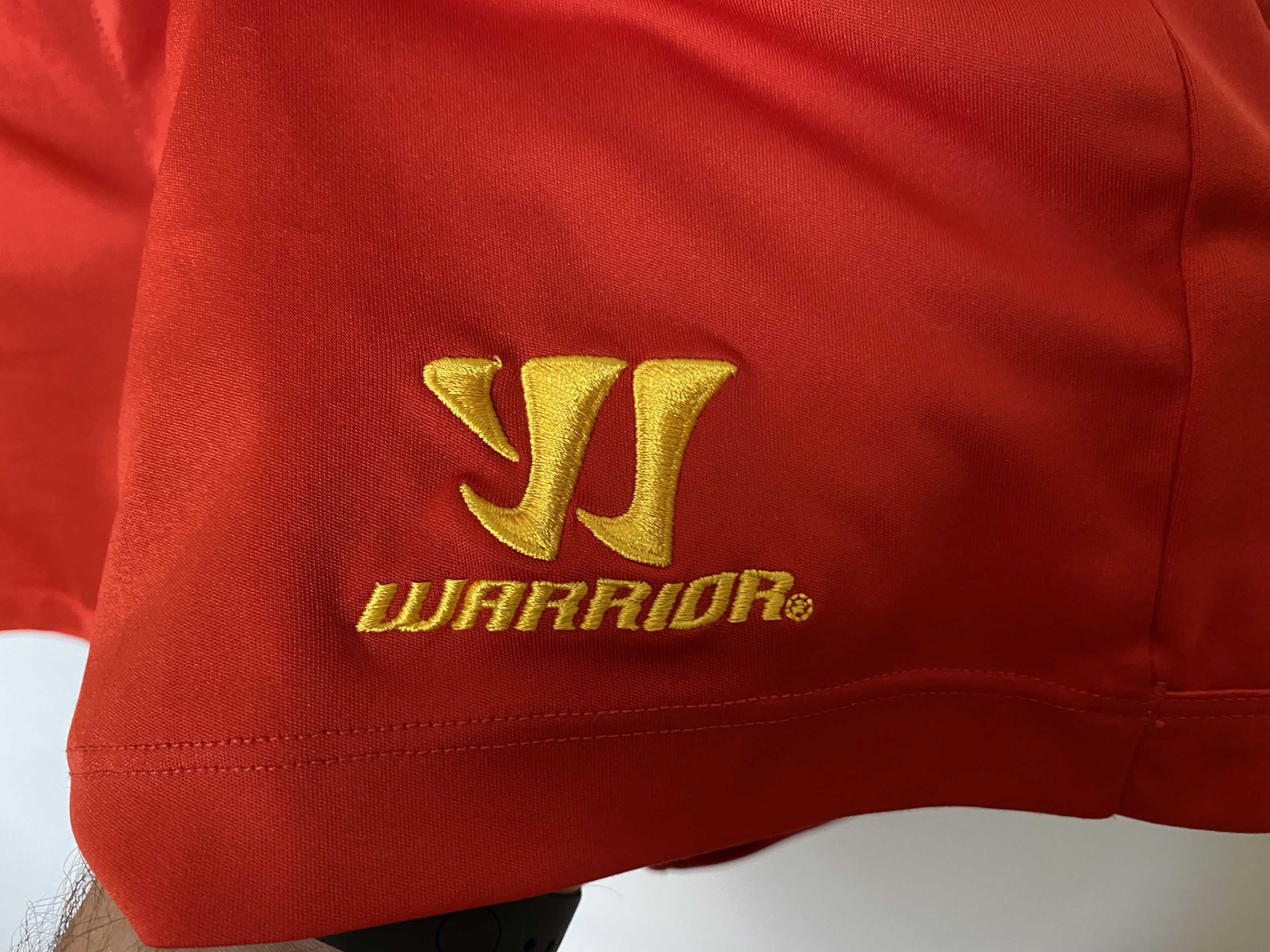 Other LIVERPOOL 2013 2014 HOME SHORTS FOOTBALL SOCCER WARRIORS Size US 30 / EU 46 - 4 Thumbnail
