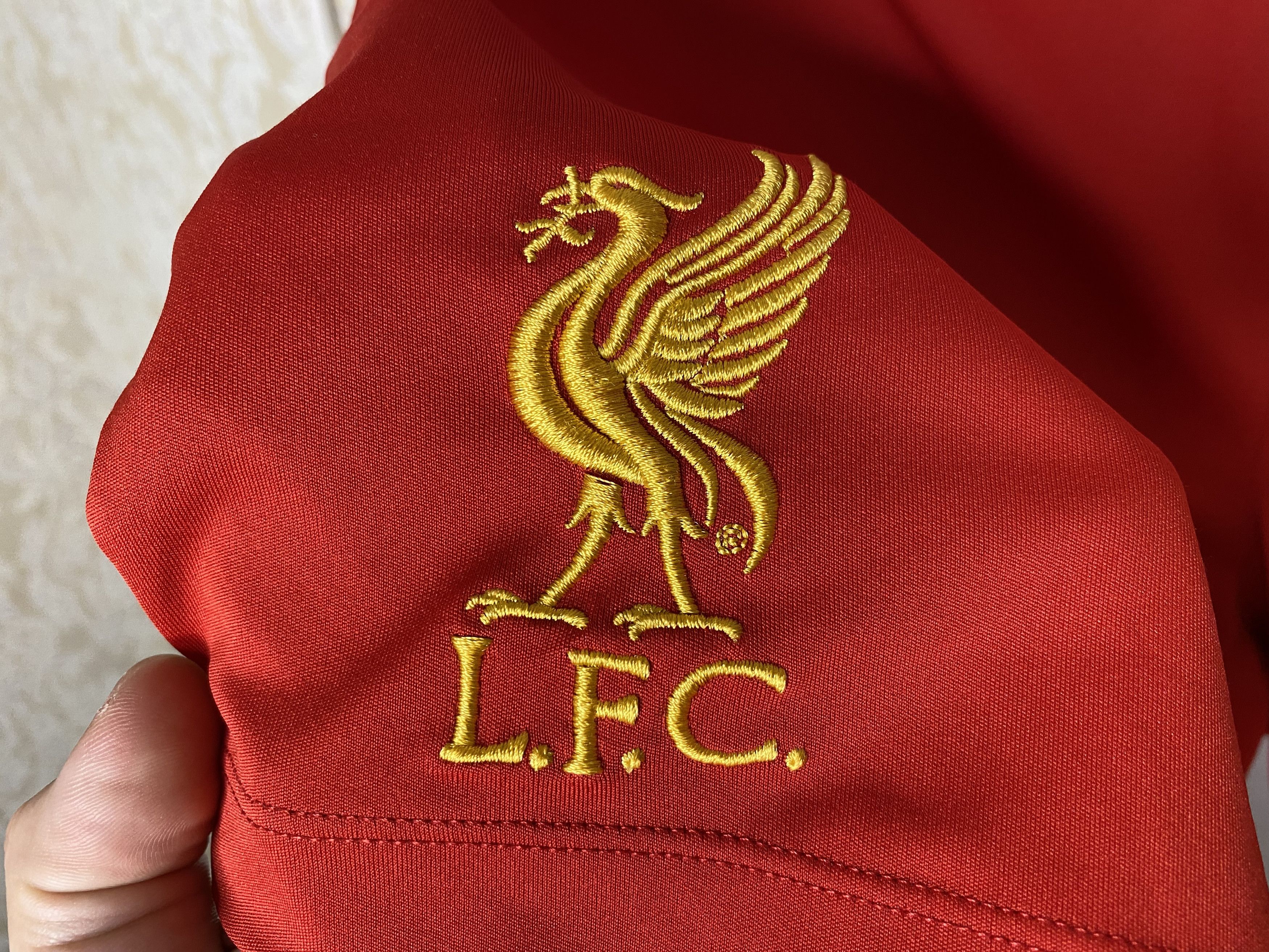 Other LIVERPOOL 2013 2014 HOME SHORTS FOOTBALL SOCCER WARRIORS Size US 30 / EU 46 - 3 Thumbnail