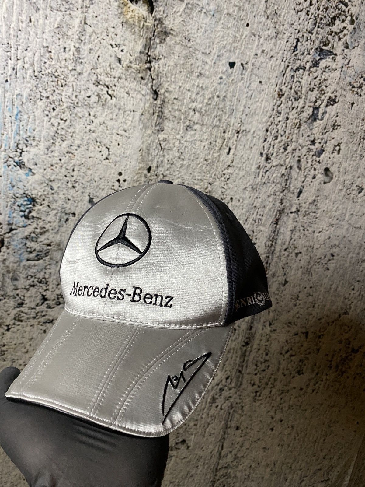 Henri Lloyd × Mercedes-Benz 🔴LAST DROP!🔴 Schumacher Mercedes Henri Lloyd GP Petronas hat Size ONE SIZE - 5 Thumbnail