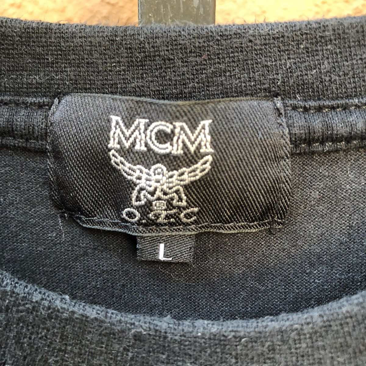 MCM × Vintage Rare Vintage MCM Big Logo Tshirt Size US L / EU 52-54 / 3 - 3 Thumbnail