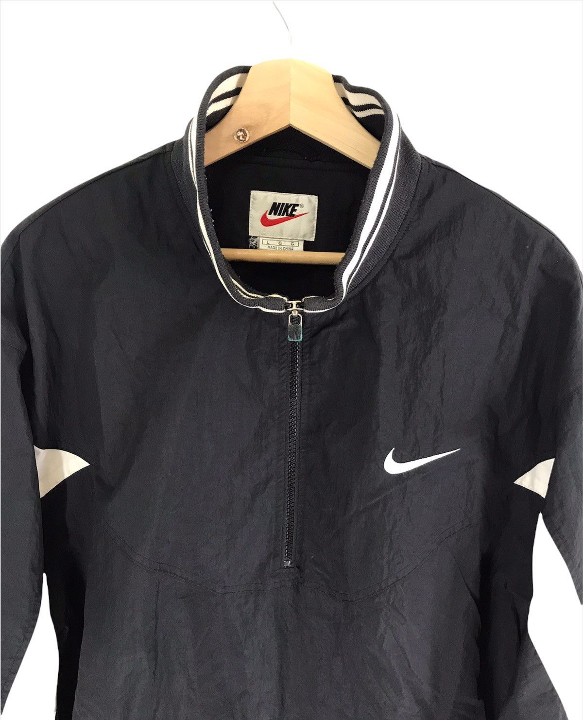 Nike × Vintage Vintage Nike Spell Out Pull Over Windbreaker Jacket Size US L / EU 52-54 / 3 - 2 Thumbnail