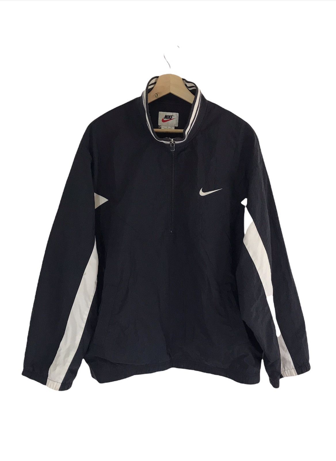 Nike × Vintage Vintage Nike Spell Out Pull Over Windbreaker Jacket Size US L / EU 52-54 / 3 - 3 Thumbnail