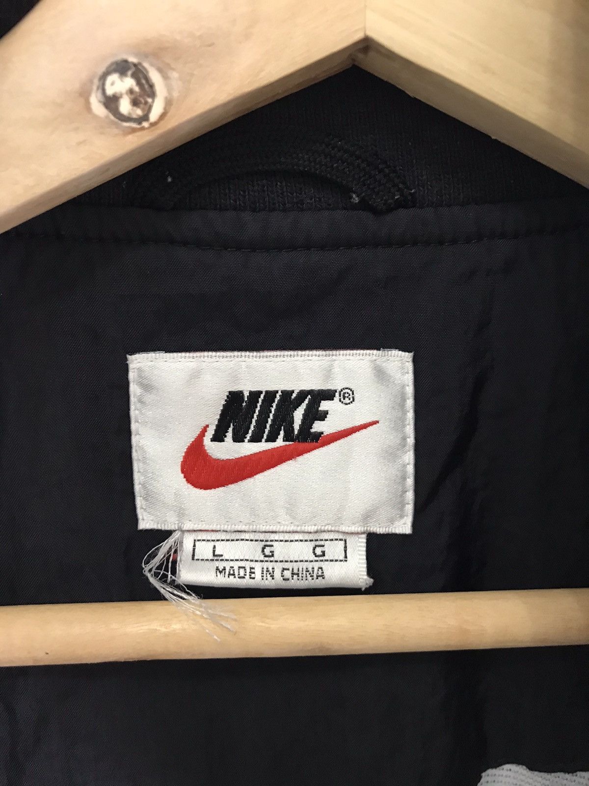 Nike × Vintage Vintage Nike Spell Out Pull Over Windbreaker Jacket Size US L / EU 52-54 / 3 - 6 Thumbnail