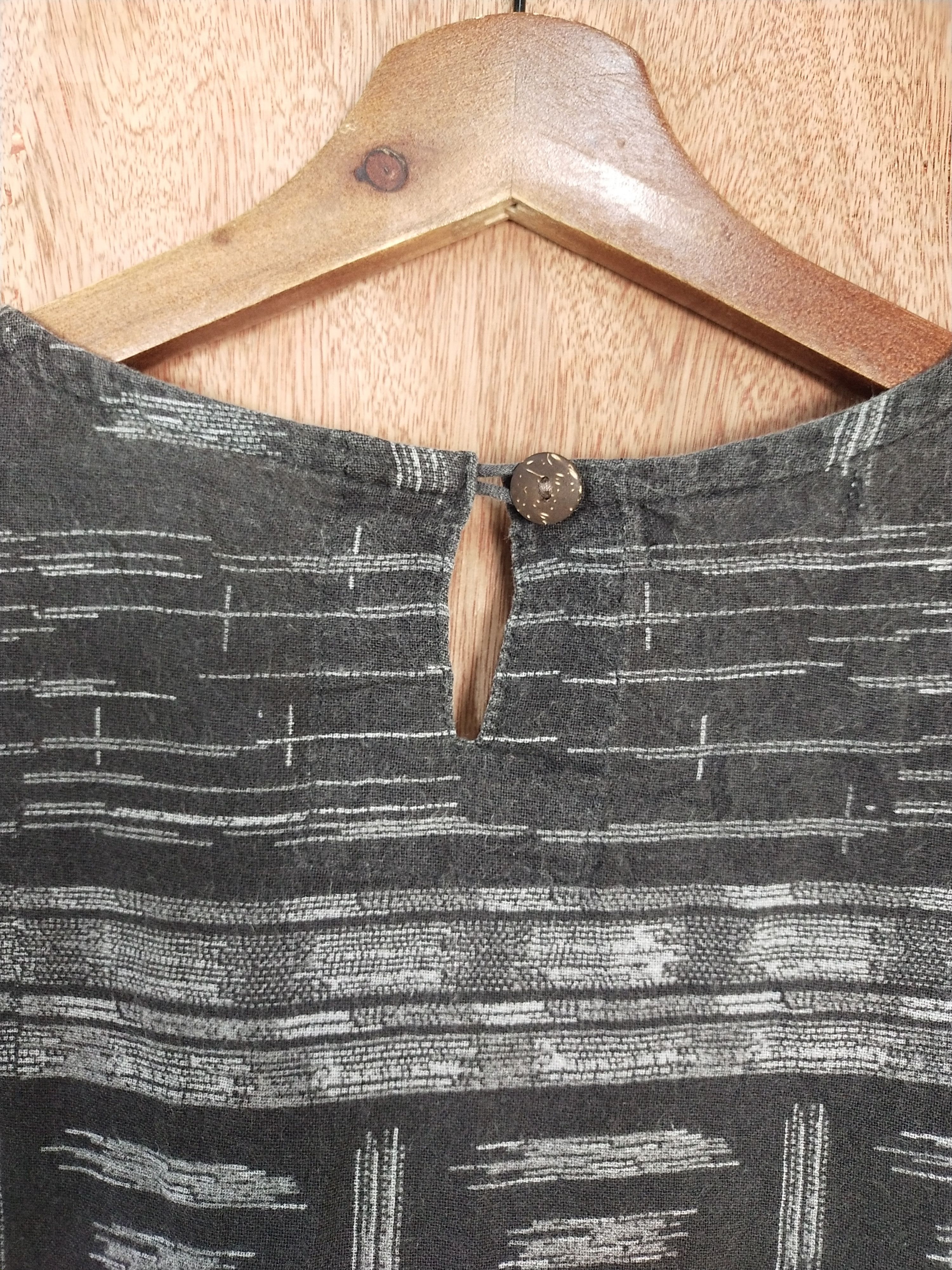 Vintage Kur Funeya black sleeveless knitwear thailand #S164 Size L / US 10 / IT 46 - 9 Thumbnail