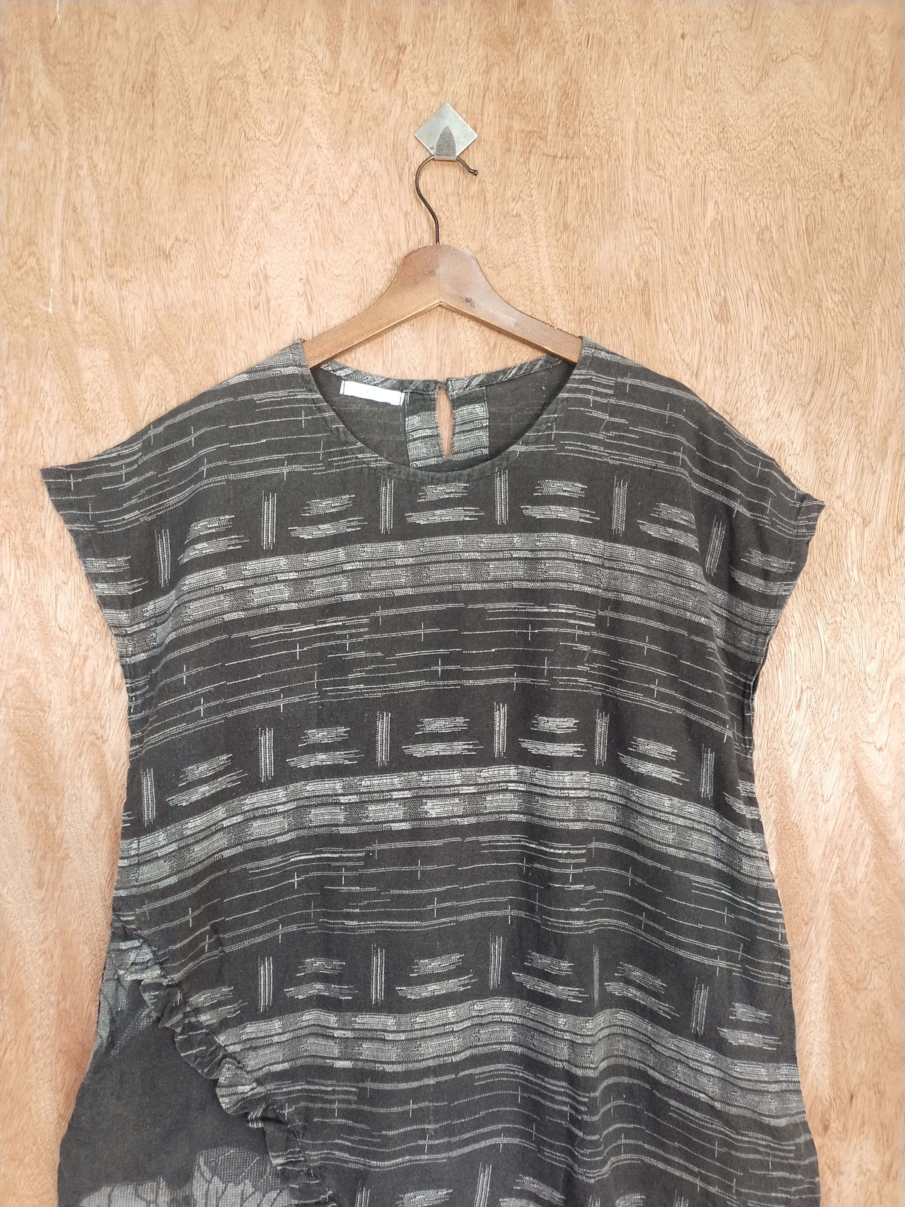 Vintage Kur Funeya black sleeveless knitwear thailand #S164 Size L / US 10 / IT 46 - 2 Thumbnail