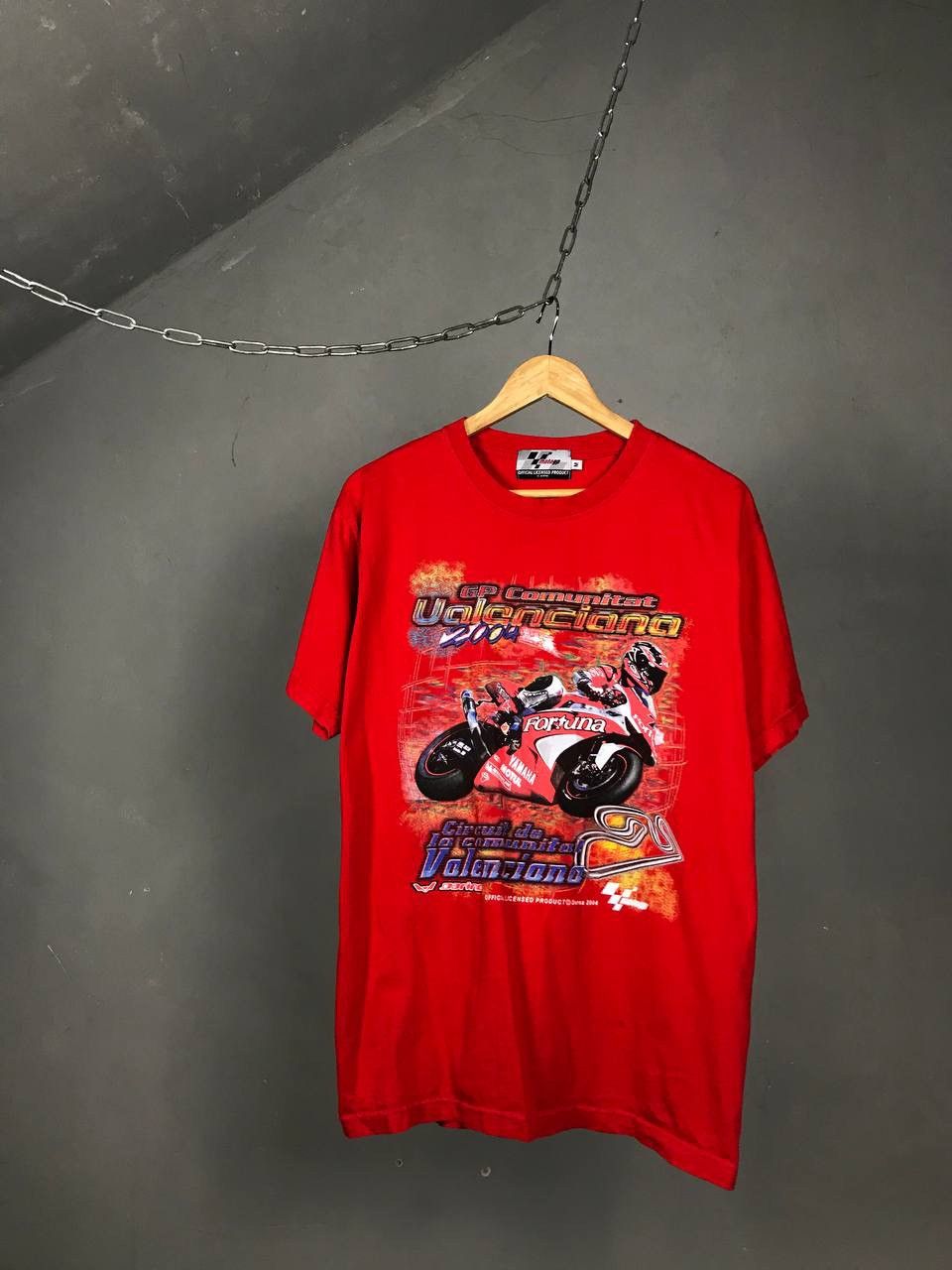 Band Tees Racing 2004 Valenciano vintage tour overprinted tee Size US M / EU 48-50 / 2 - 1 Thumbnail