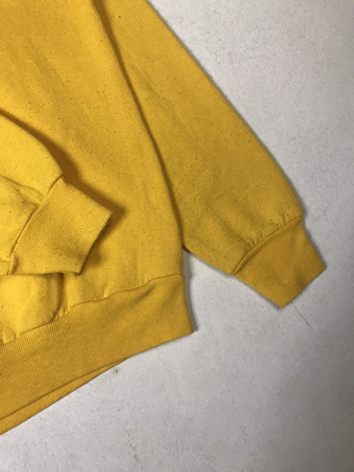 Vintage 90s IOWA Hawkeyes Athletic Crewneck Sweatshirt Size US M / EU 48-50 / 2 - 5 Thumbnail