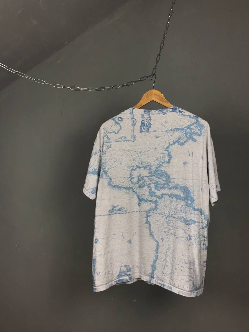 Vintage Habitat animal American vintage made in USA tee Size US L / EU 52-54 / 3 - 5 Thumbnail