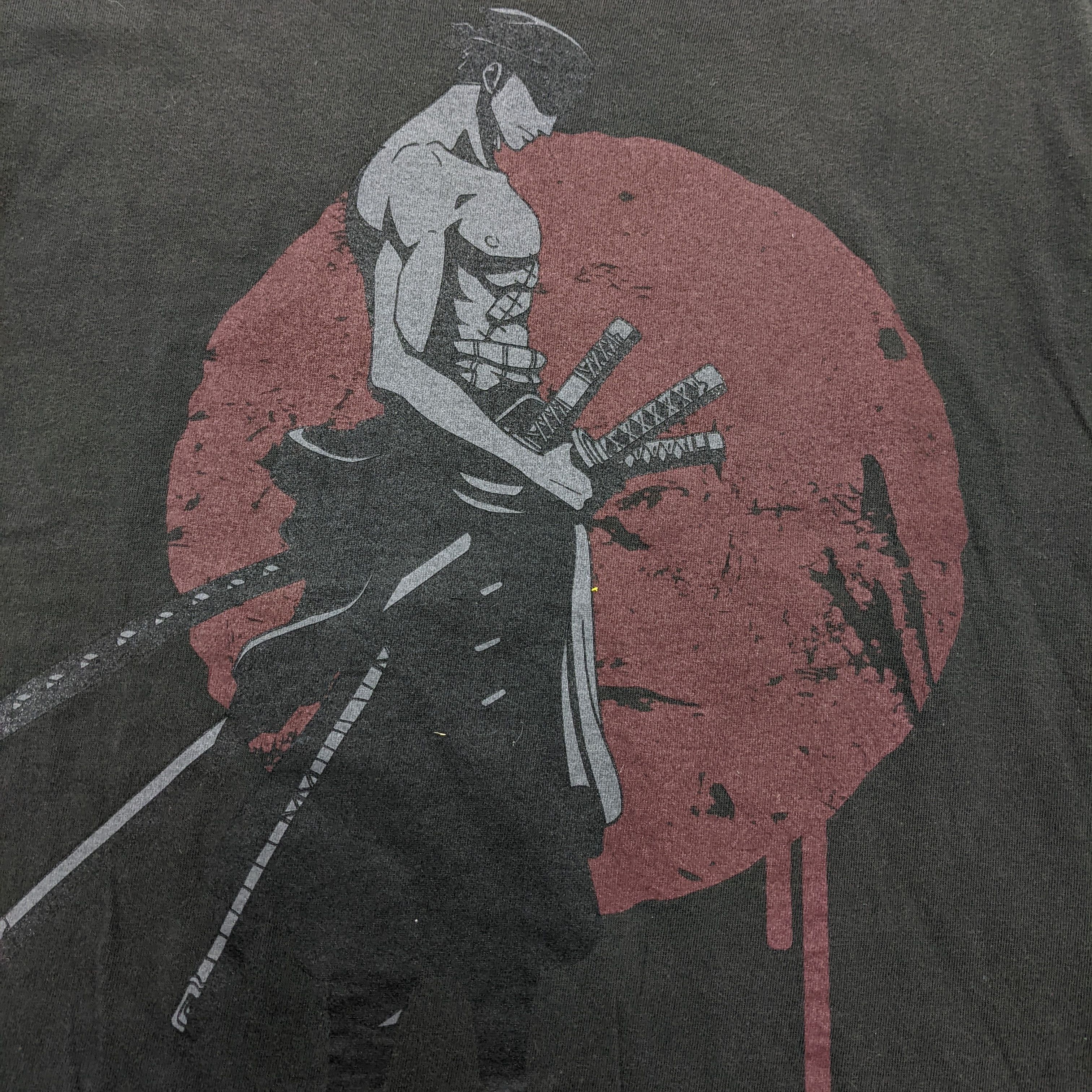 Anime VINTAGE RORONOA ZORO PIRATE HUNTER ONE PIECE COSPA TSHIRT Size US L / EU 52-54 / 3 - 2 Thumbnail