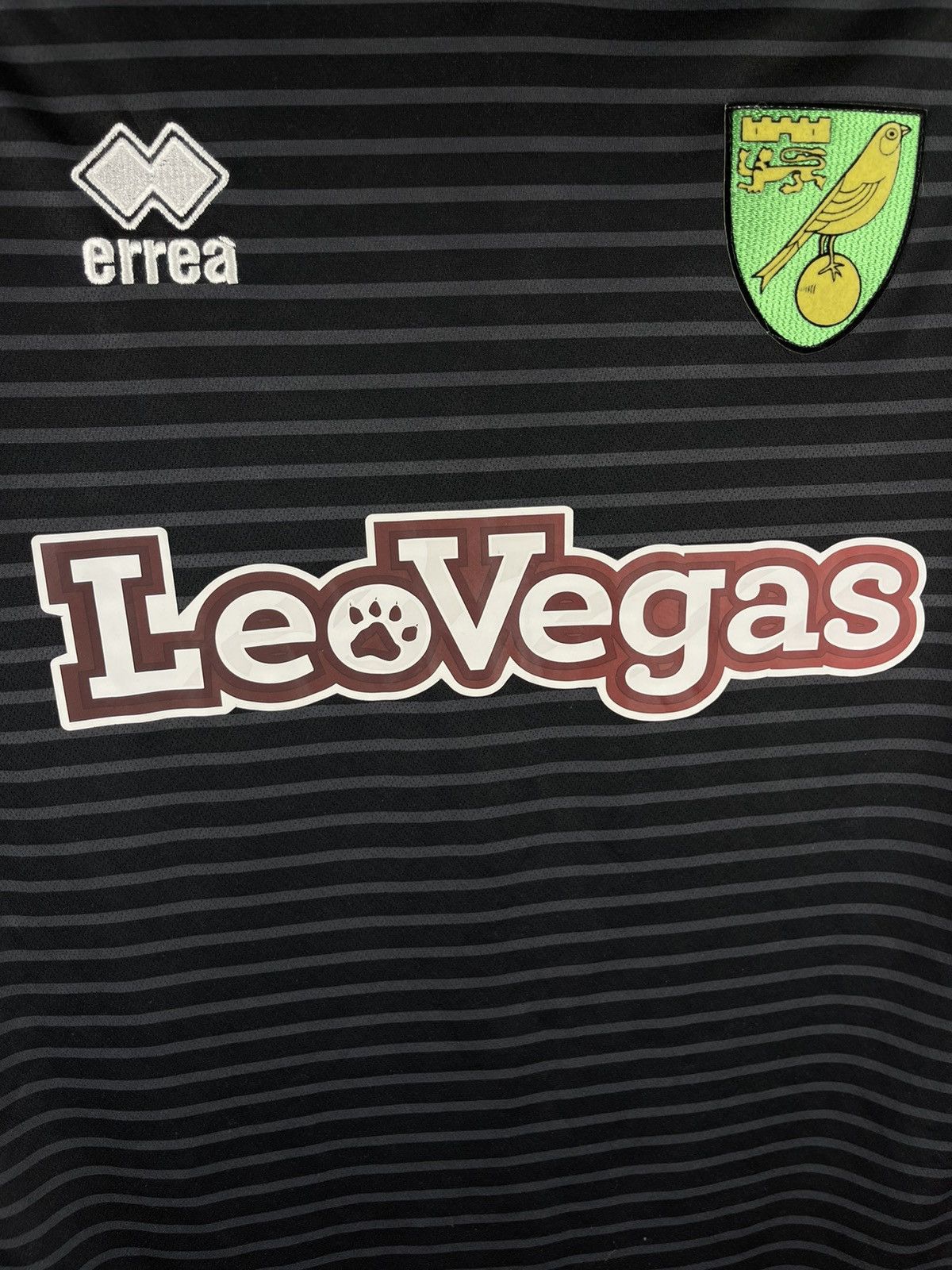 Other Errea Norwich City 2017 2018 away soccer jersey football Size US L / EU 52-54 / 3 - 4 Thumbnail