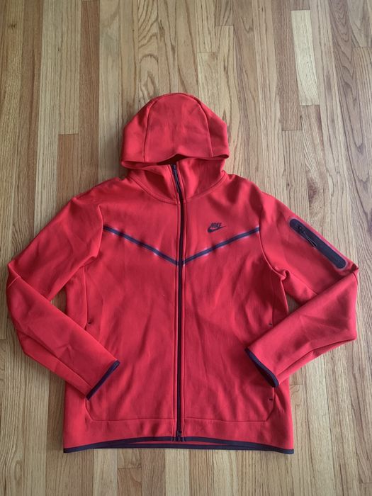 full red tech fleece