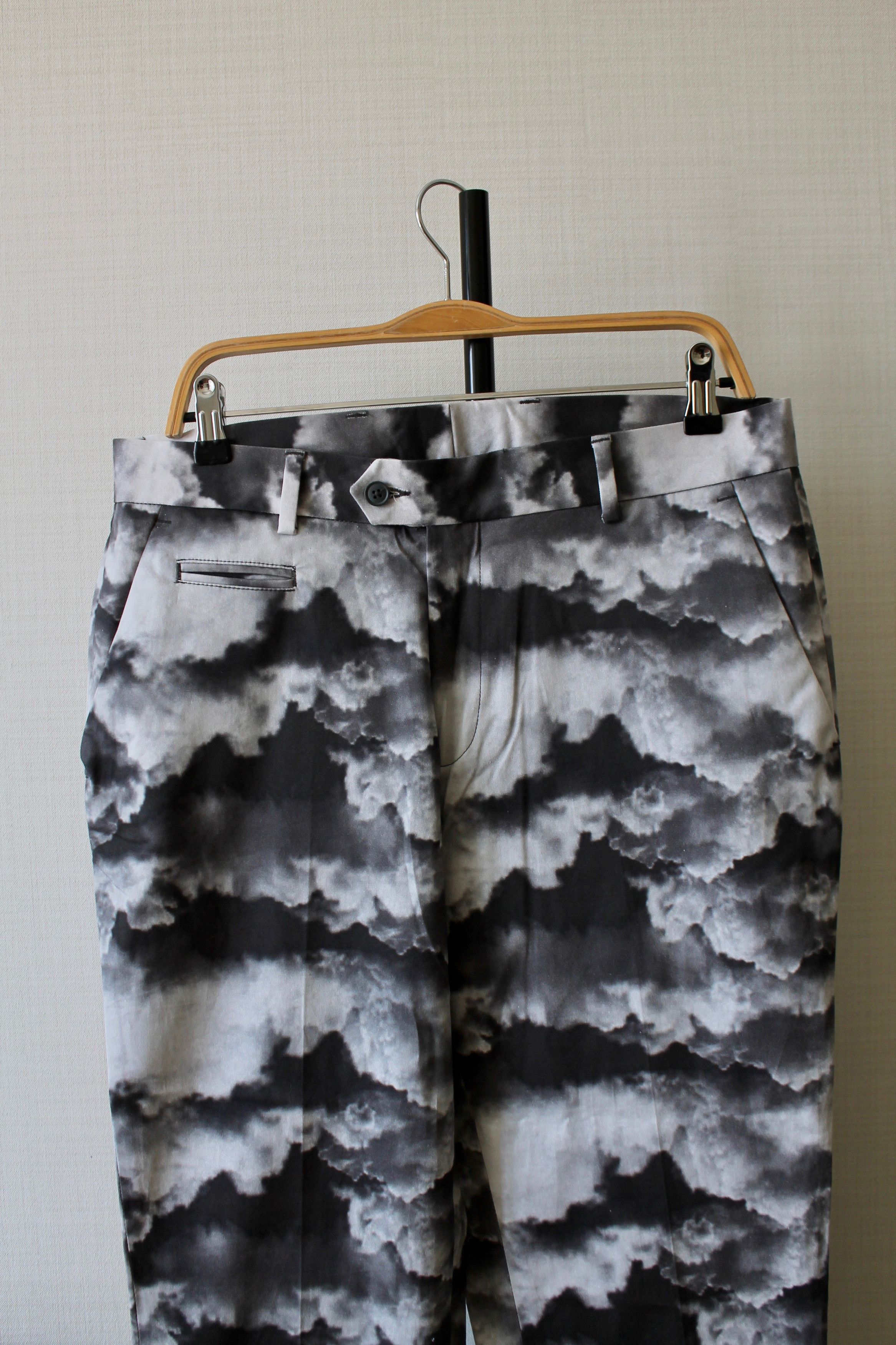 Asos ASOS Cloud print pants skinny print Size US 32 / EU 48 - 2 Thumbnail