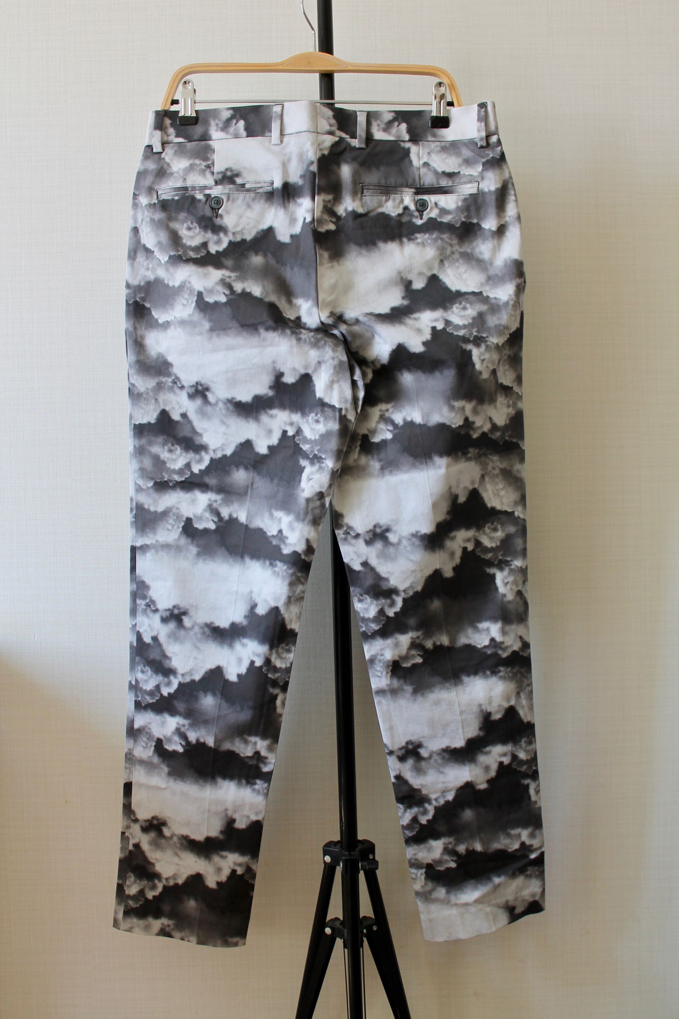 Asos ASOS Cloud print pants skinny print Size US 32 / EU 48 - 4 Thumbnail