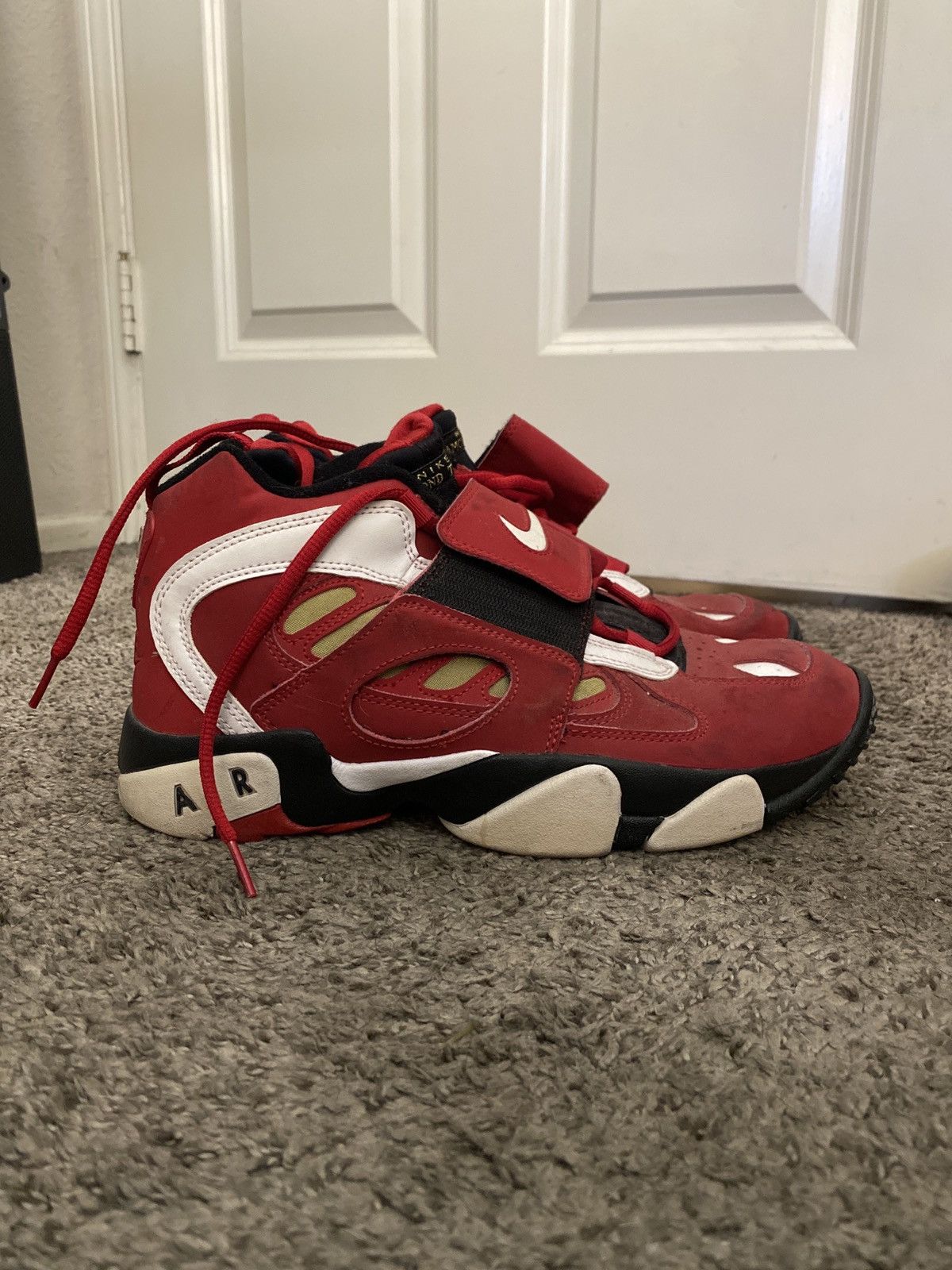 Nike Nike diamond Turf 2012 Size US 9.5 / EU 42-43 - 2 Thumbnail