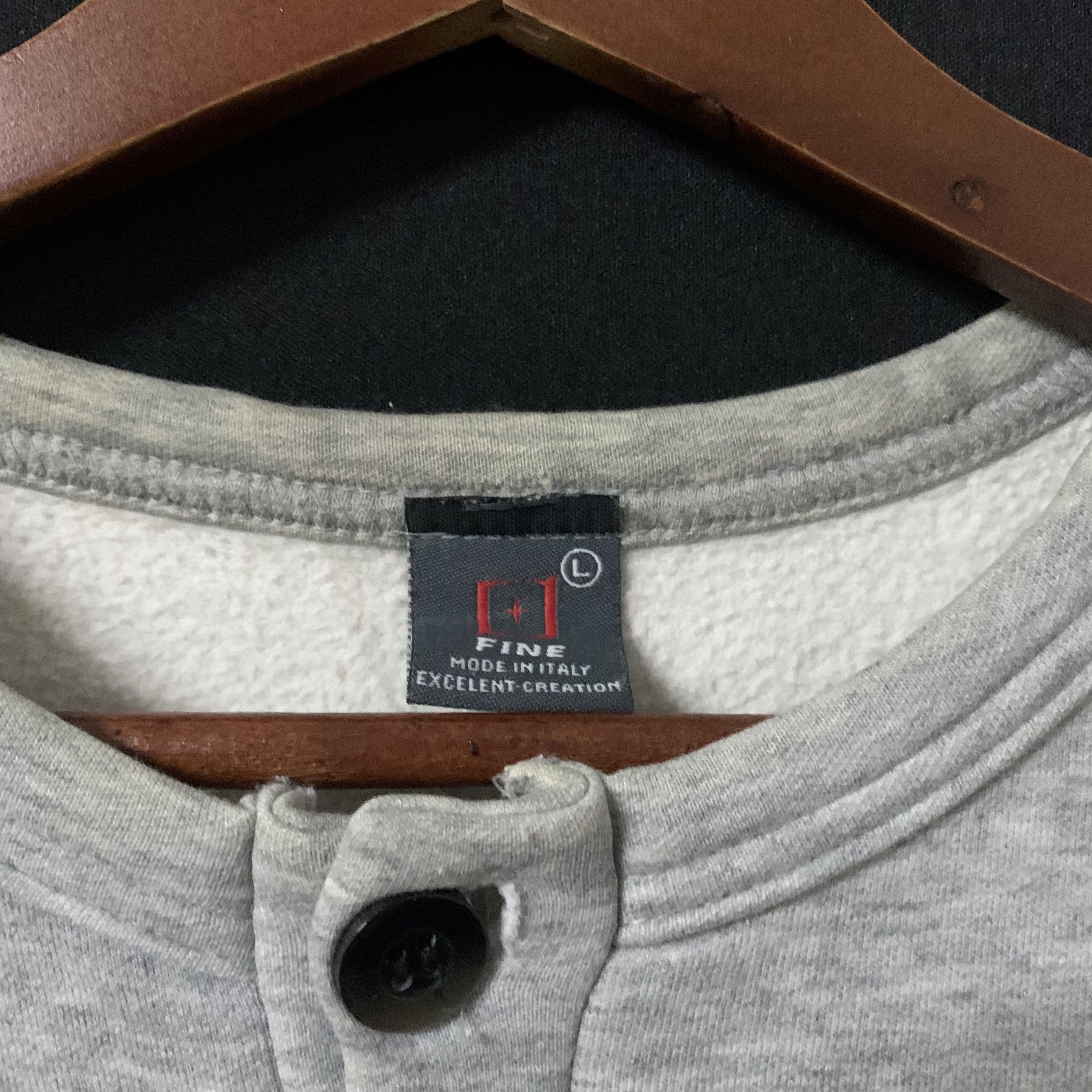Vintage Vintage Bear Fine Sweater Sweatshirt Made In Italy Size US S / EU 44-46 / 1 - 5 Thumbnail