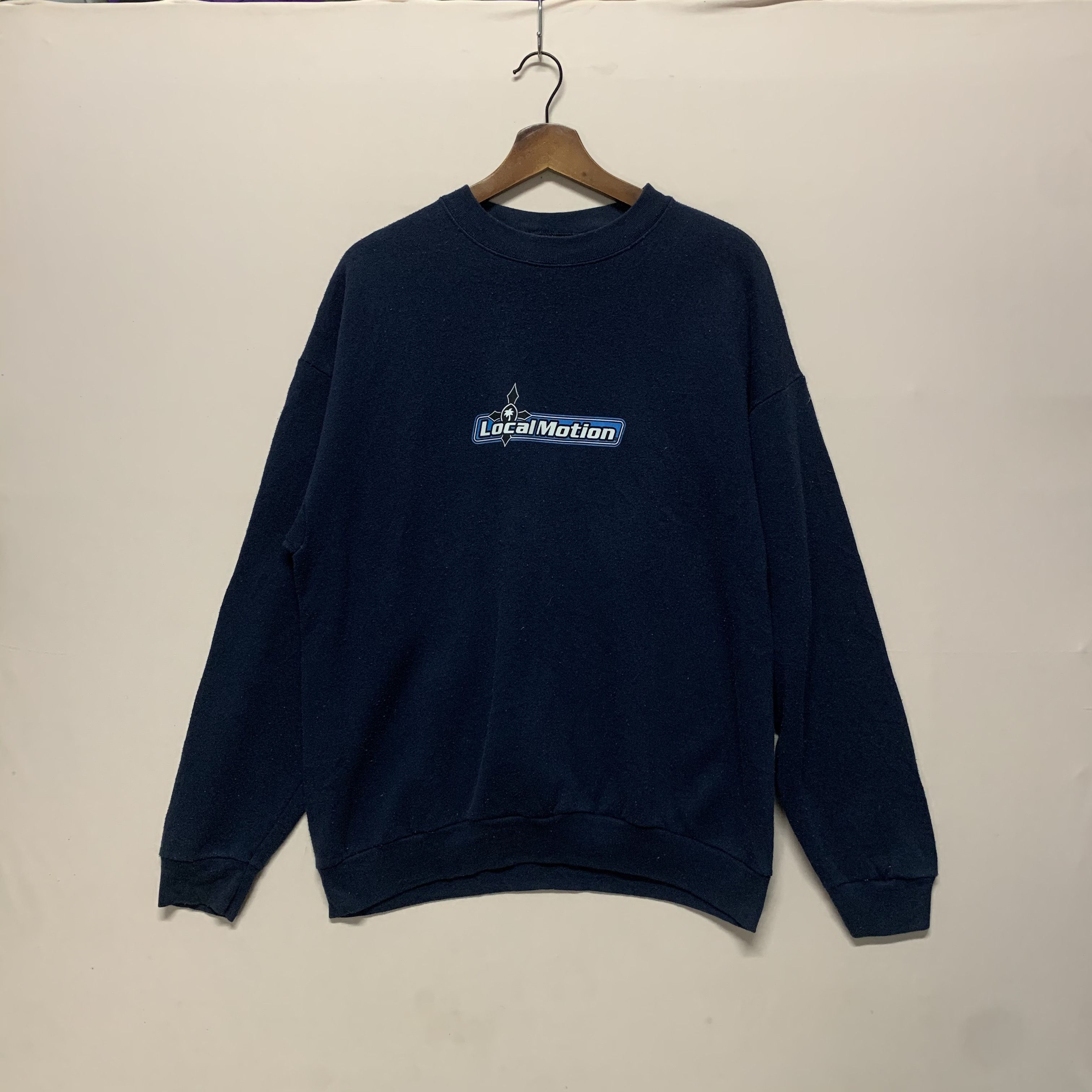 Japanese Brand Vintage Local Motion Surf Style Surf Gang Navy Blue Sweater Size US L / EU 52-54 / 3 - 1 Thumbnail