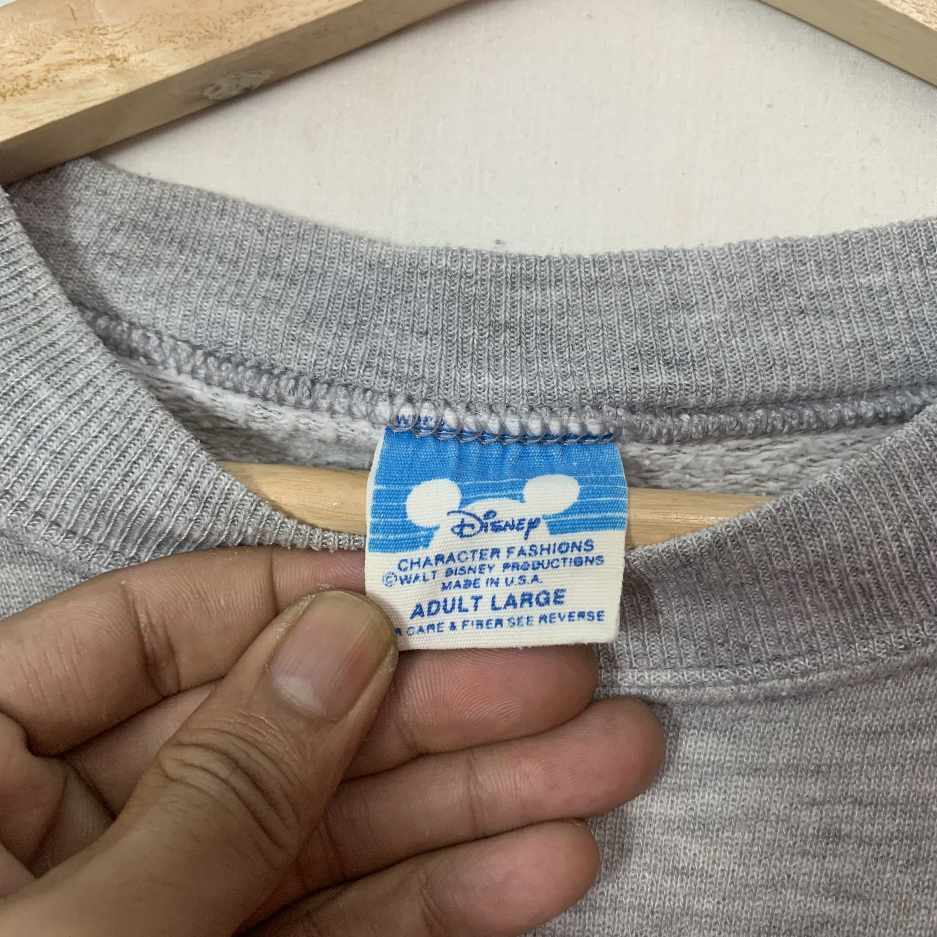 Mickey Mouse 🔥BEST OFFER🔥Vtg Mickey By WaltDisneyProductions Pullover Size US L / EU 52-54 / 3 - 8 Thumbnail