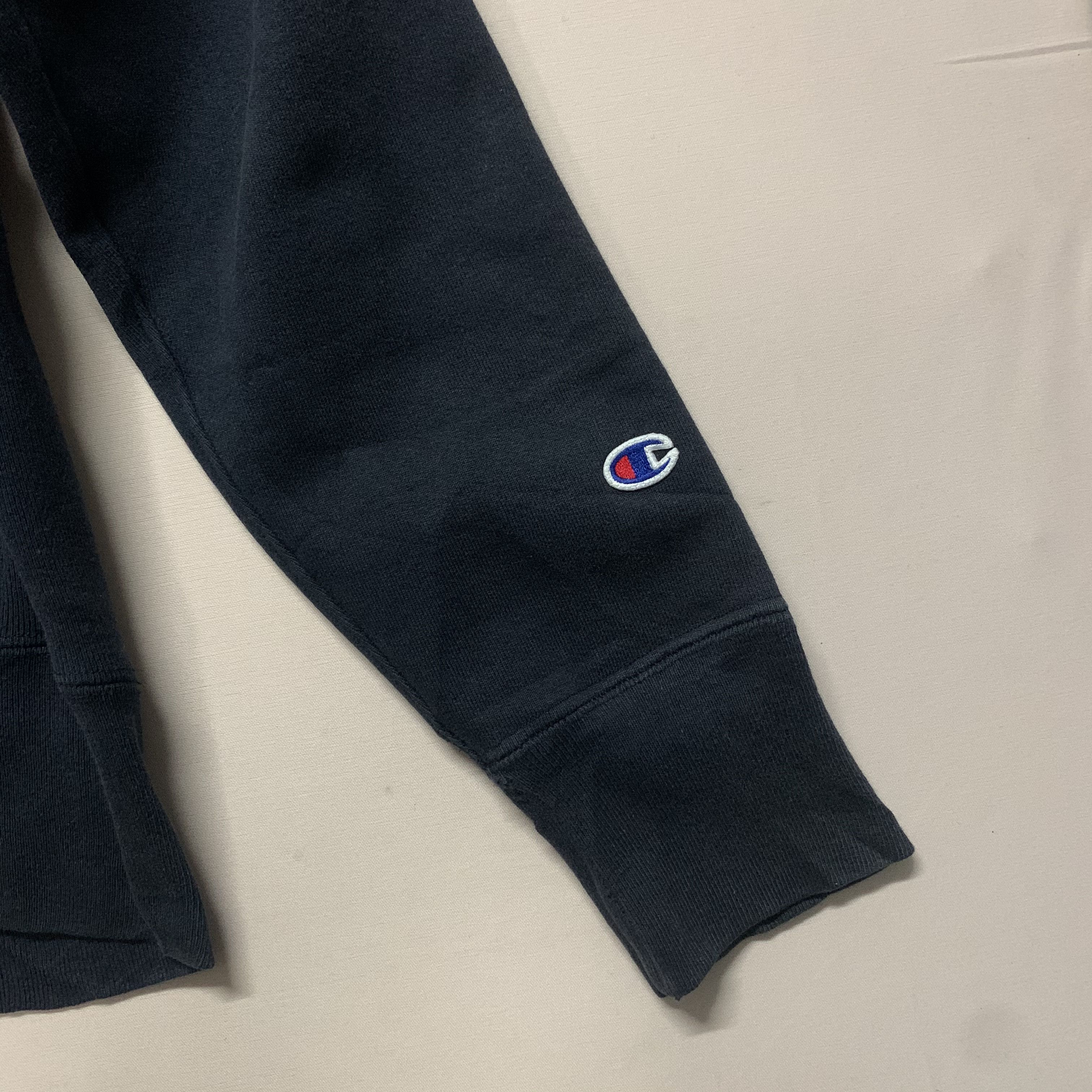 Champion Vintage Champion Streetwear Zip Ups Sweater Made In Usa Size US S / EU 44-46 / 1 - 4 Thumbnail
