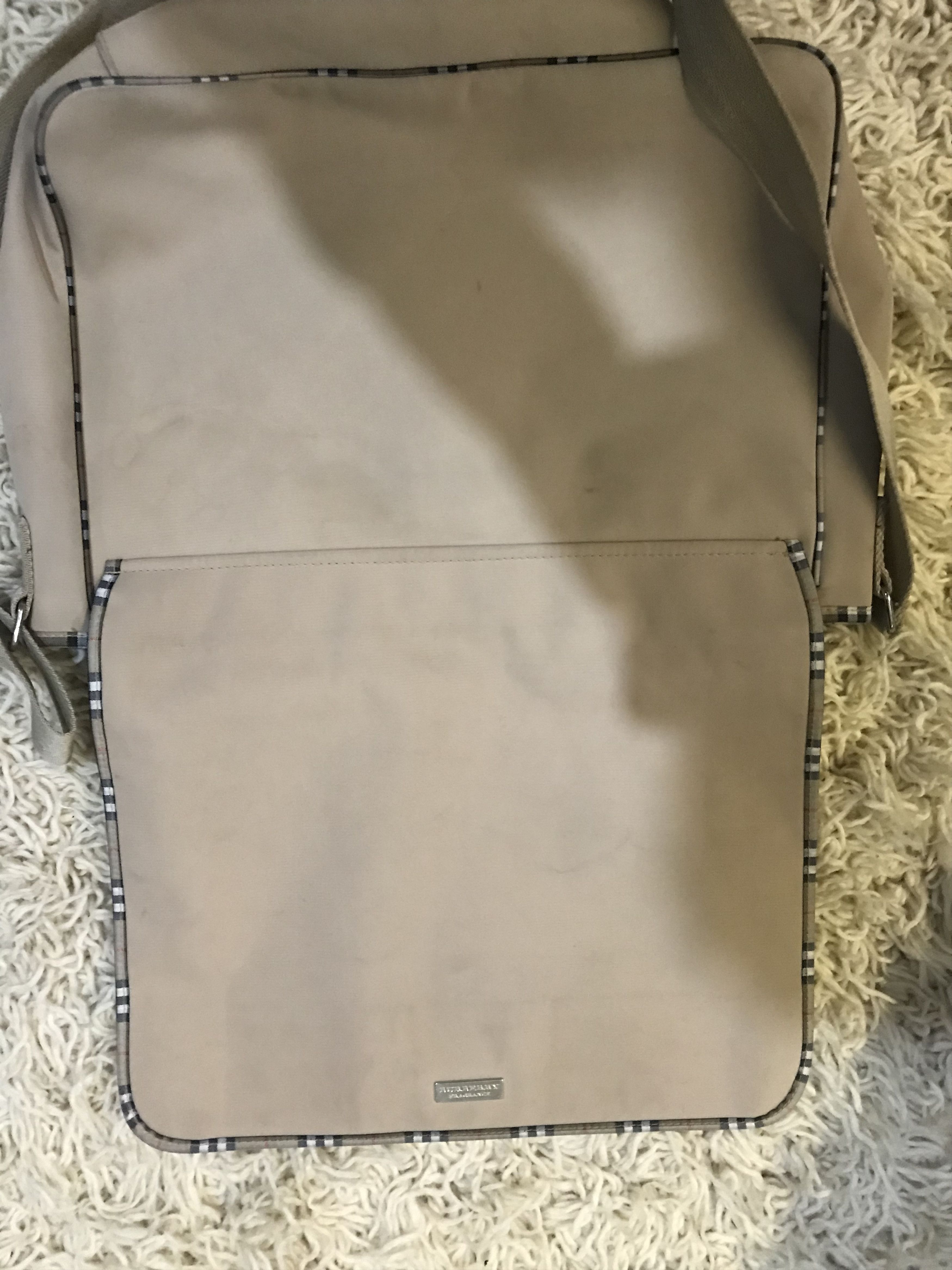Burberry 🔥 Burberry fragrance laptop bag Size ONE SIZE - 8 Thumbnail