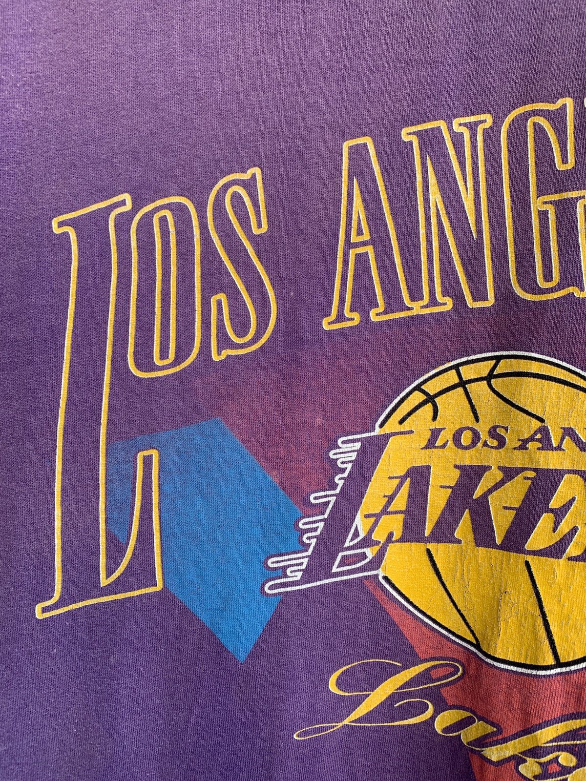 NBA Vintage Los Angeles Lakers Nutmeg Made In USA Faded Shirt Size US M / EU 48-50 / 2 - 5 Thumbnail