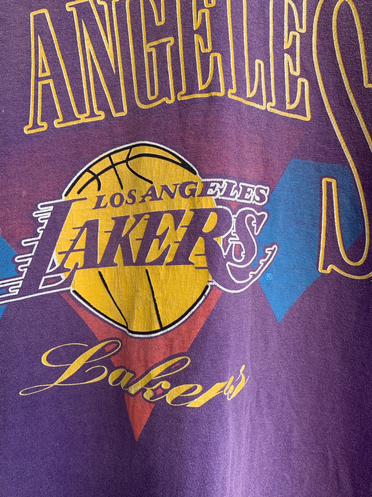 NBA Vintage Los Angeles Lakers Nutmeg Made In USA Faded Shirt Size US M / EU 48-50 / 2 - 6 Thumbnail