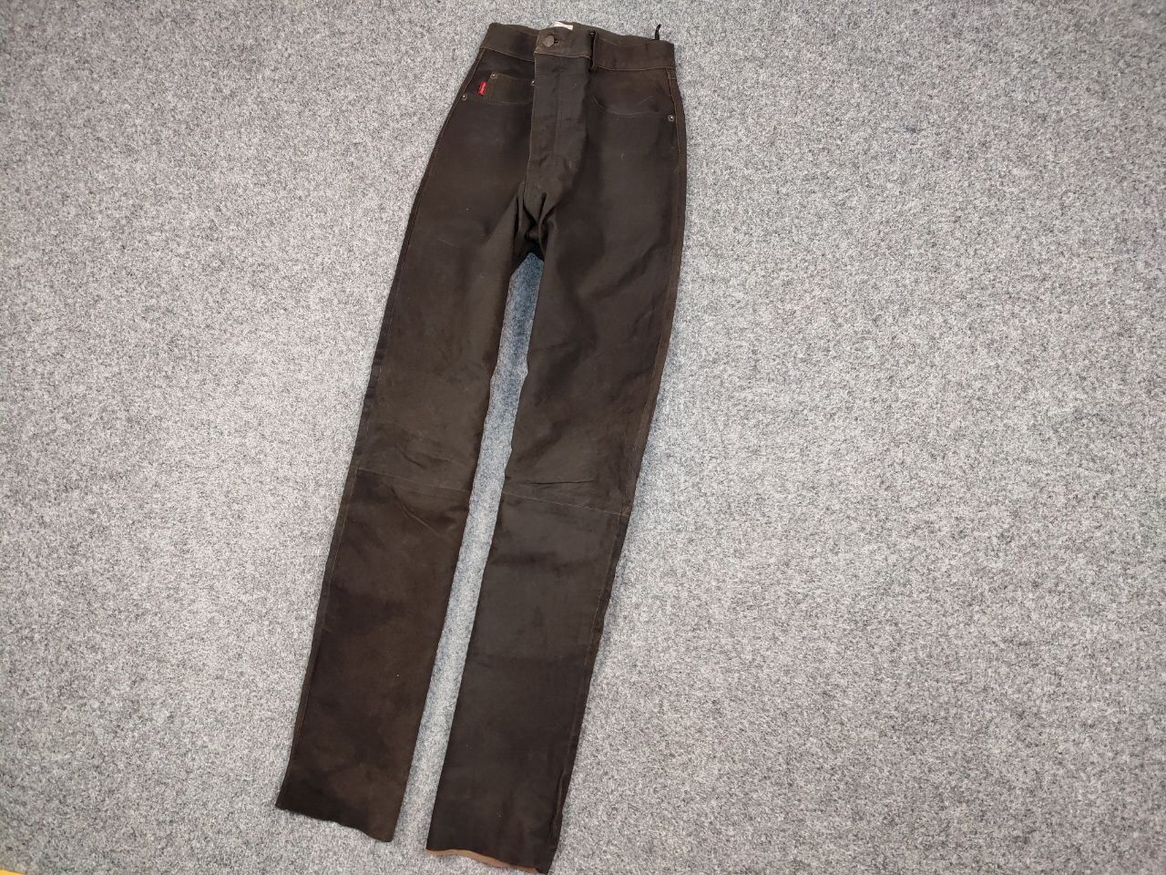 Japanese Brand Vintage 90's Japan leather Dark Brown Trousers Casual Pants Size US 34 / EU 50 - 3 Thumbnail