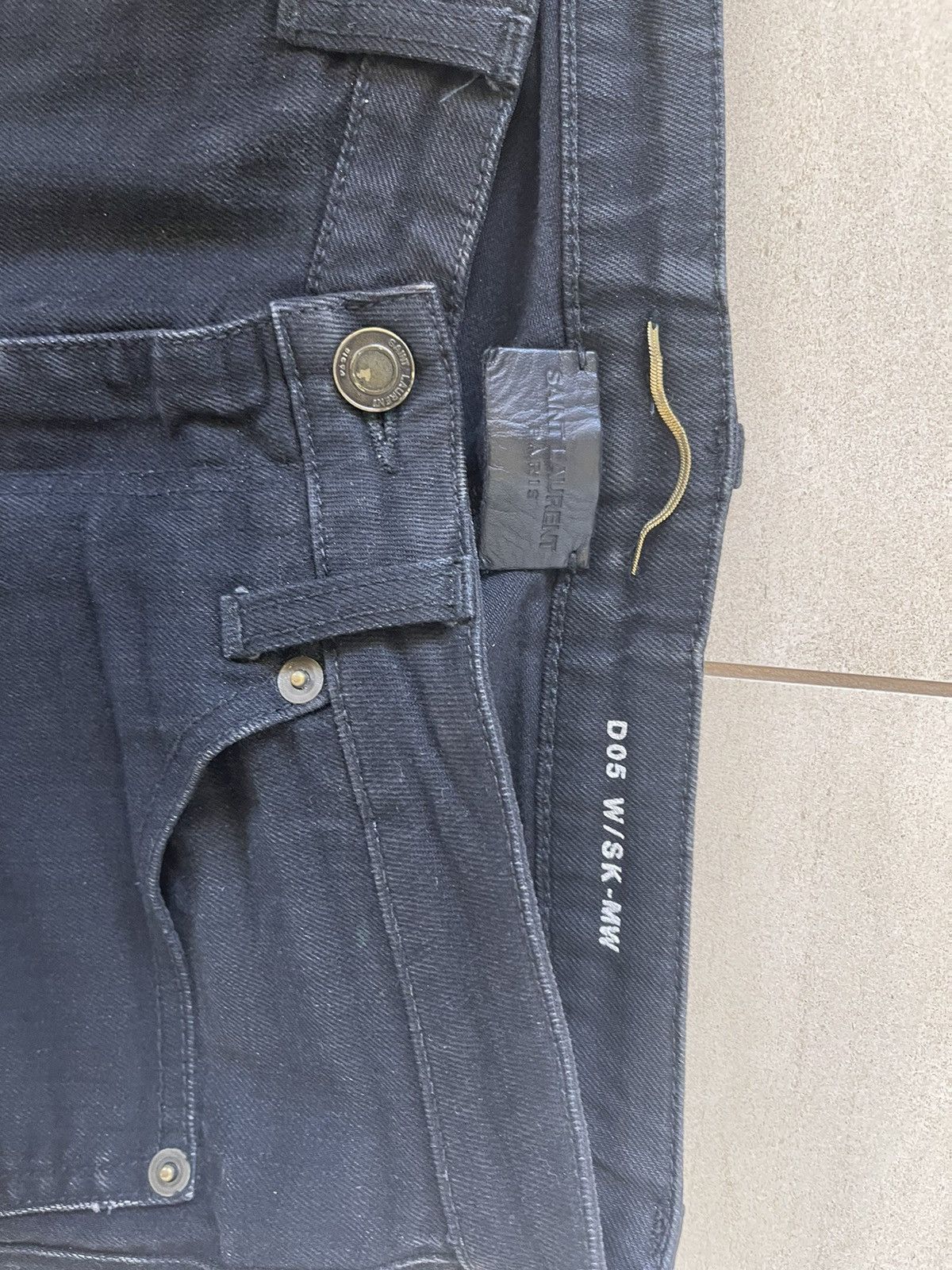 Saint Laurent Paris Saint Laurent D05 W/SK-MW jeans | Grailed