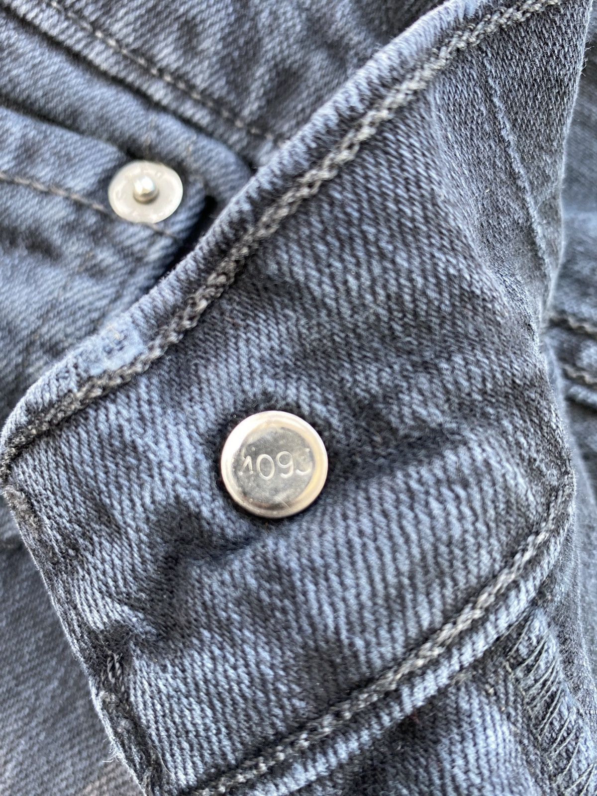 Jean × Levi's × Vintage VINTAGE LEVIS 511 FADED BLACK JEANS-J424 Size US 34 / EU 50 - 6 Thumbnail
