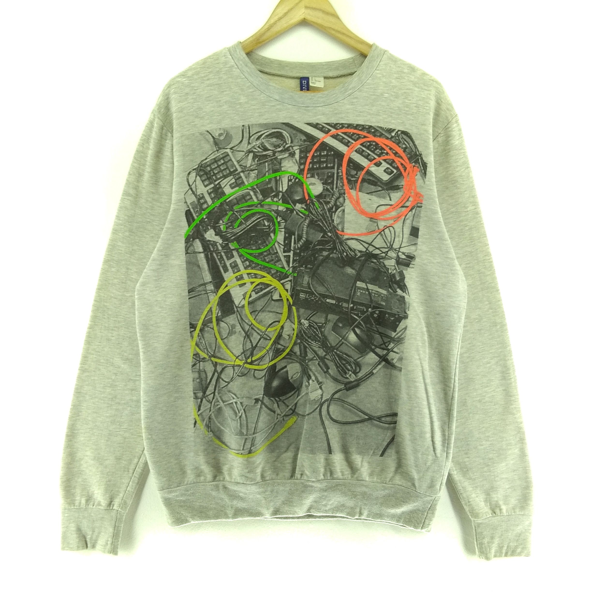 Divided × H&M Divided H&M Sweatshirt Pullover Computer Cable Mess Size US L / EU 52-54 / 3 - 1 Thumbnail