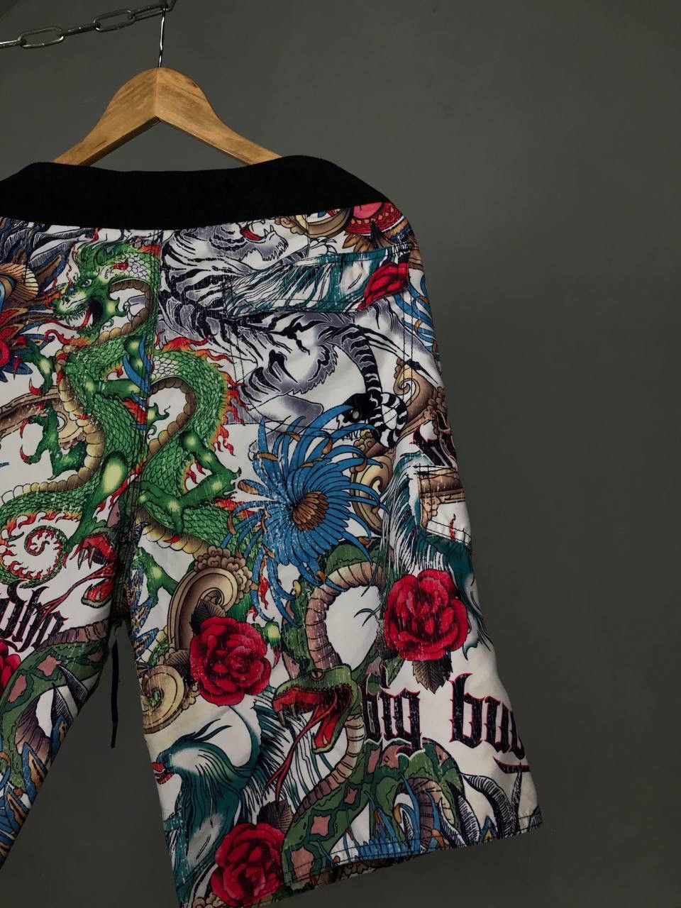 Other Big Buddha crazy multicolor overprinted shorts Size US 34 / EU 50 - 8 Thumbnail