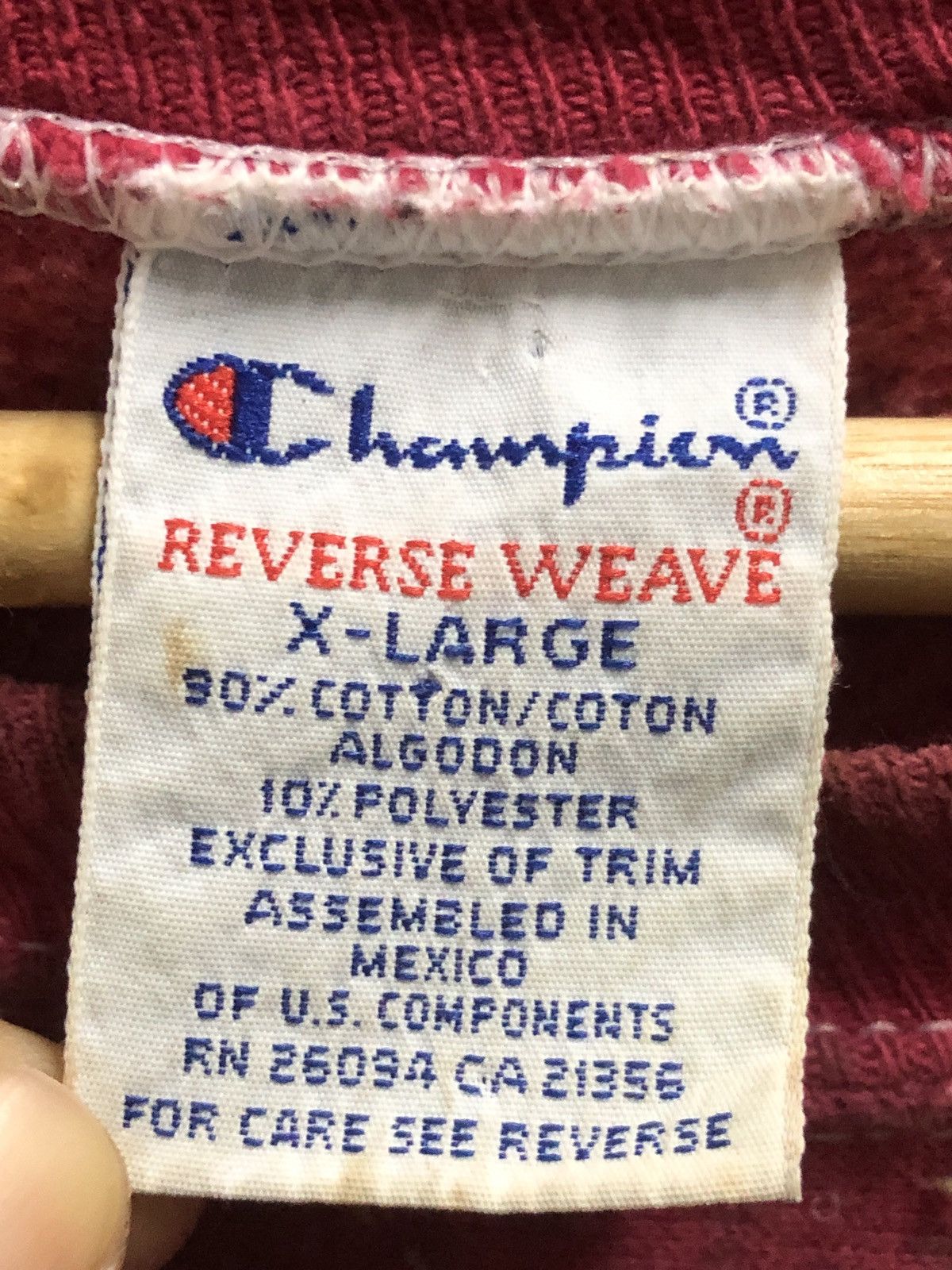 Champion Vtg 90s Champion Reverse Weave Distressed Bleach Sweatshirt Size US XL / EU 56 / 4 - 7 Thumbnail