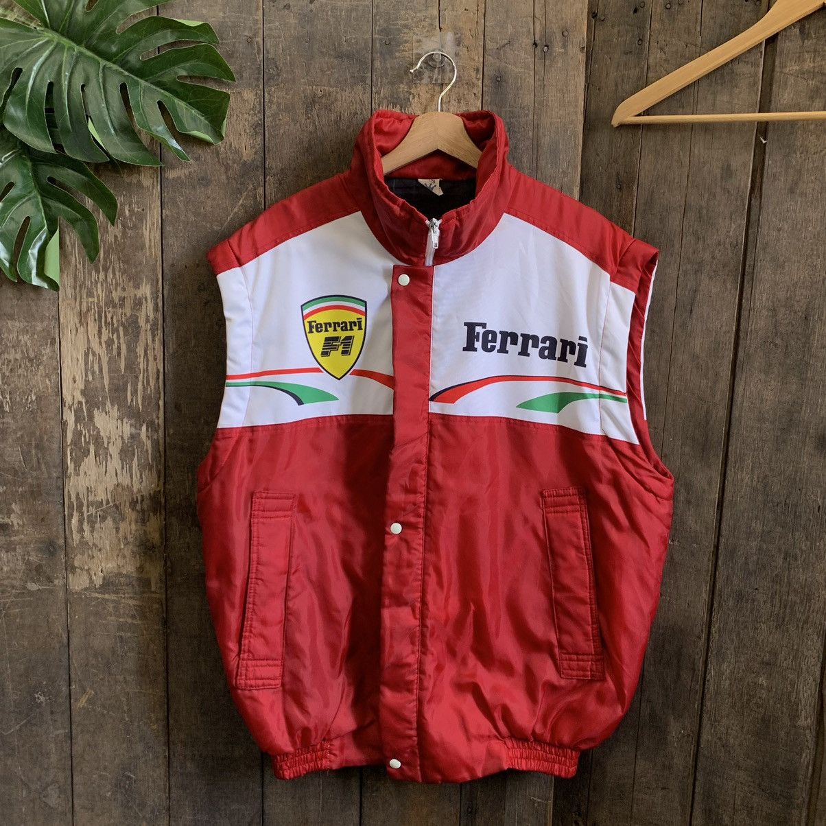 Ferrari × Vintage Vintage Ferrari F1 Racing Jacket with detachable sleeve Size US L / EU 52-54 / 3 - 11 Thumbnail