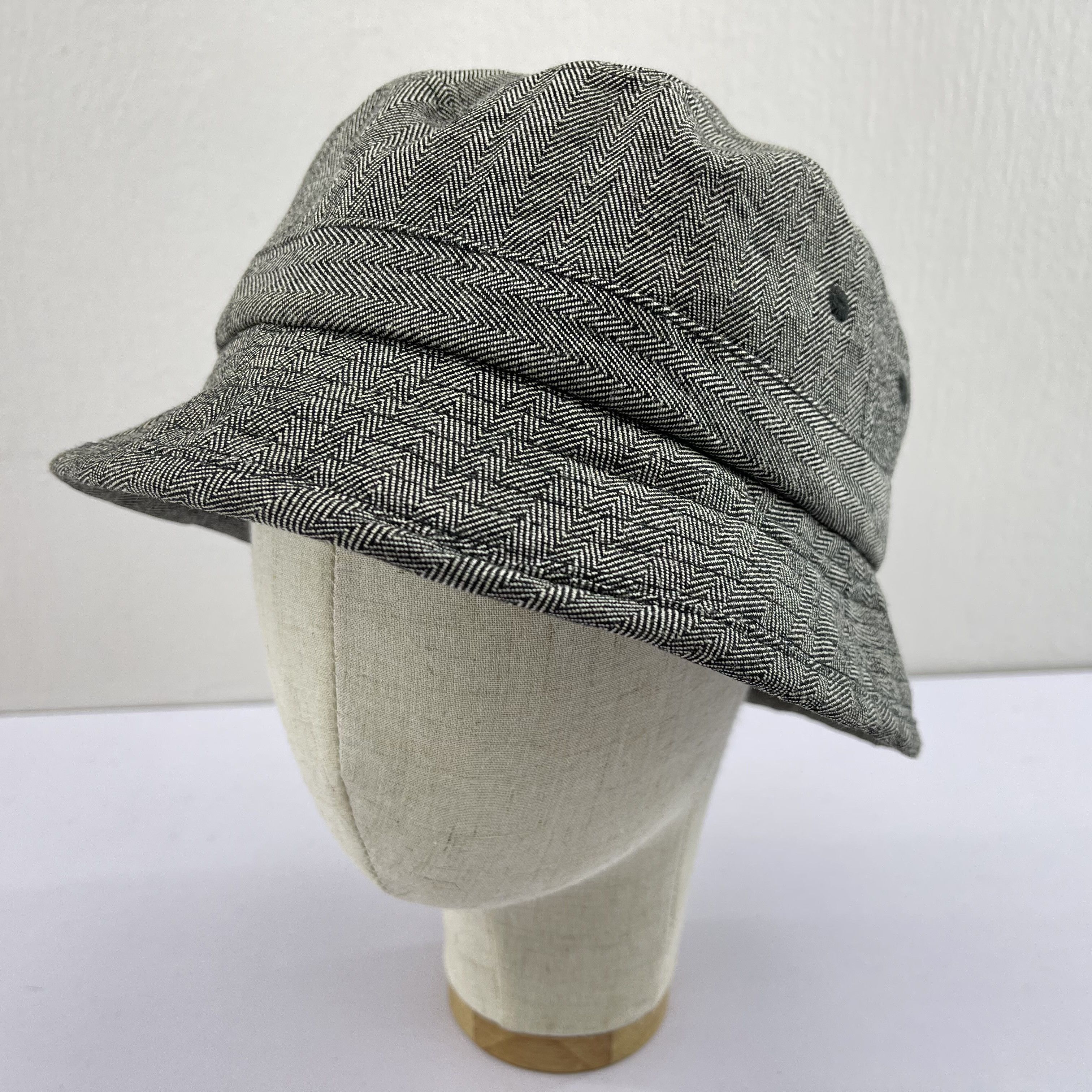 Japanese Brand Ruben Bucket Hats- BH1164 Size ONE SIZE - 2 Thumbnail