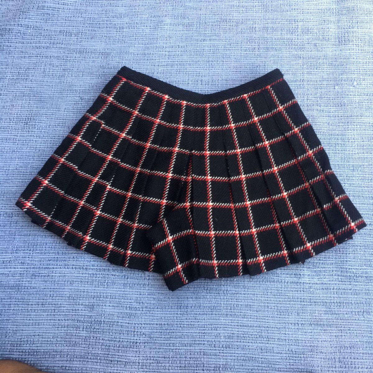 Burberry tweed short Size US 26 / EU 42 - 4 Thumbnail