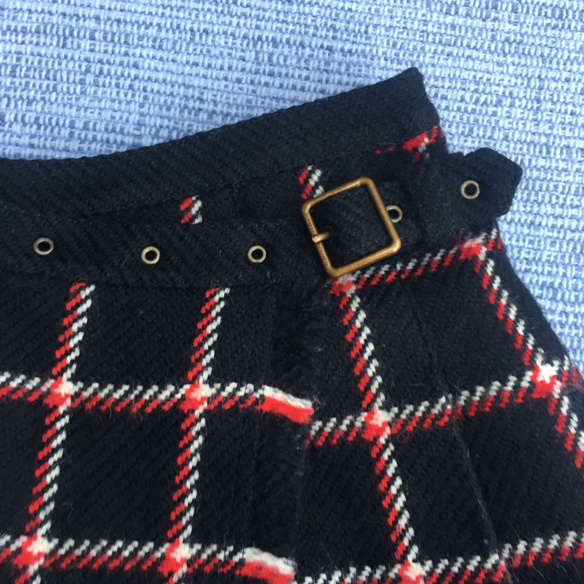 Burberry tweed short Size US 26 / EU 42 - 2 Thumbnail