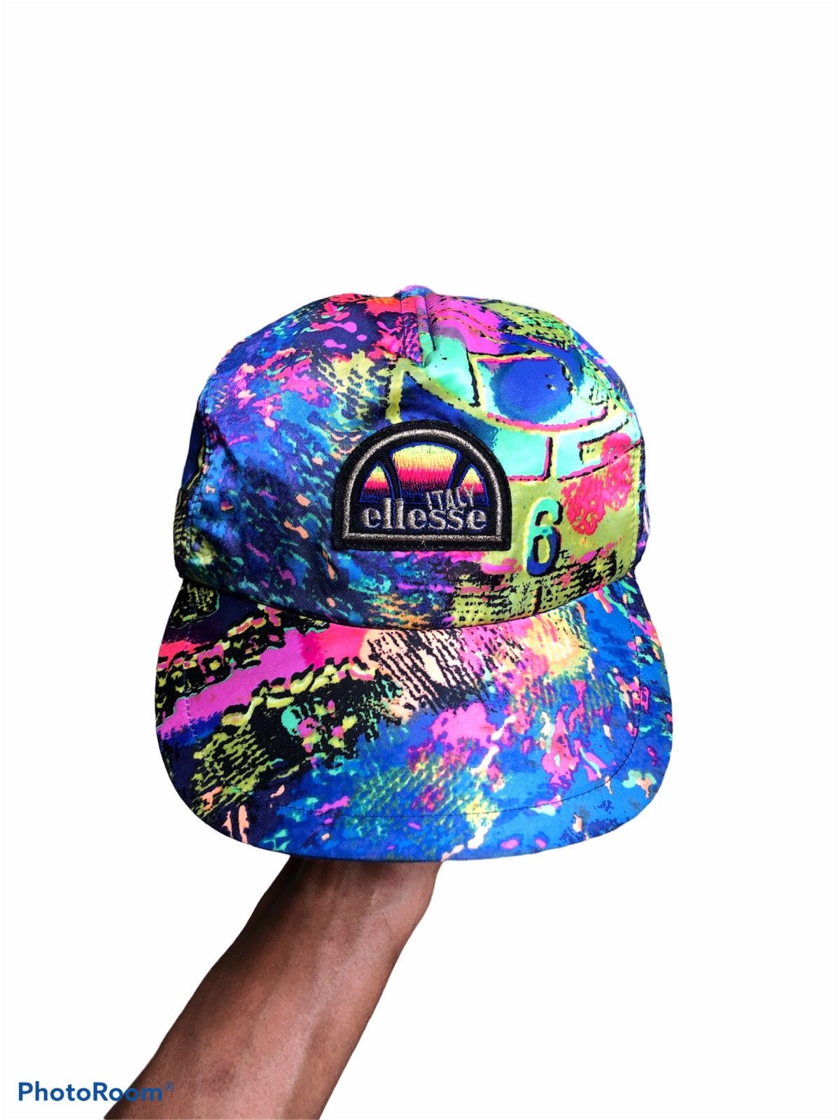 VINTAGE ELLESSE EARFLAP MULTICOLOR CAP