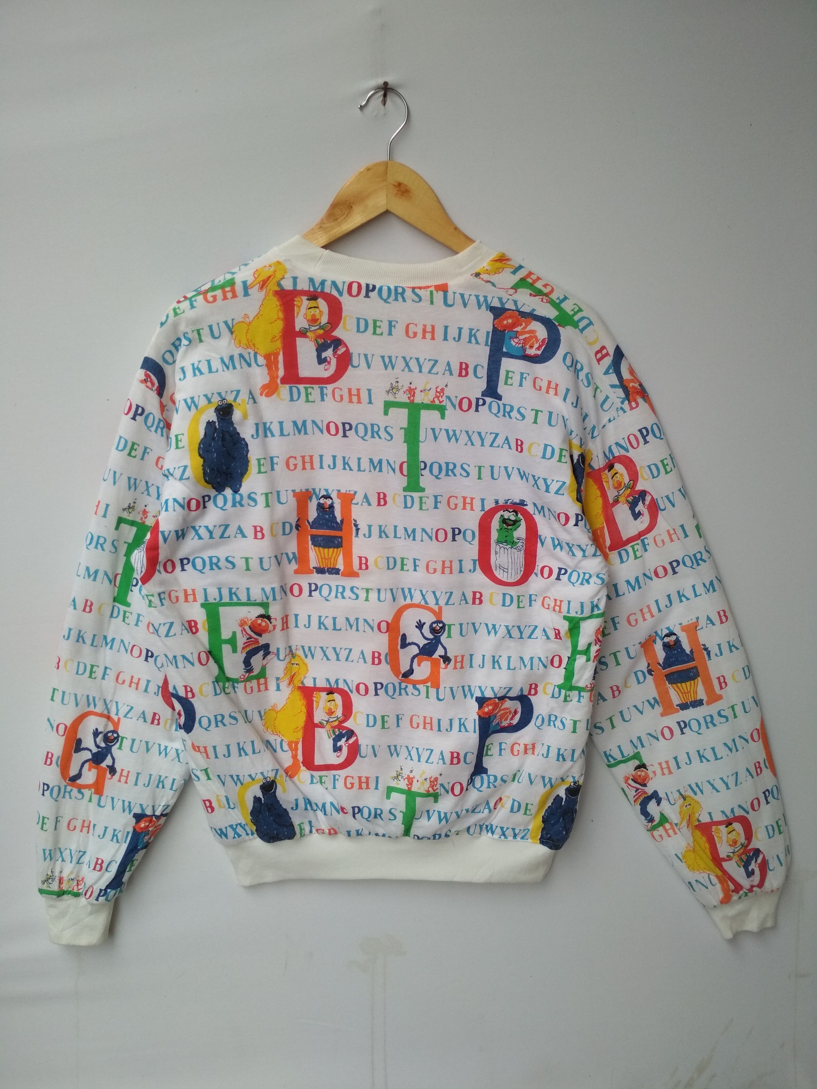 Cartoon Network SESAME STREET REVERSIBLE FULL PRINT RARE SWEATSHIRT Size US M / EU 48-50 / 2 - 2 Thumbnail