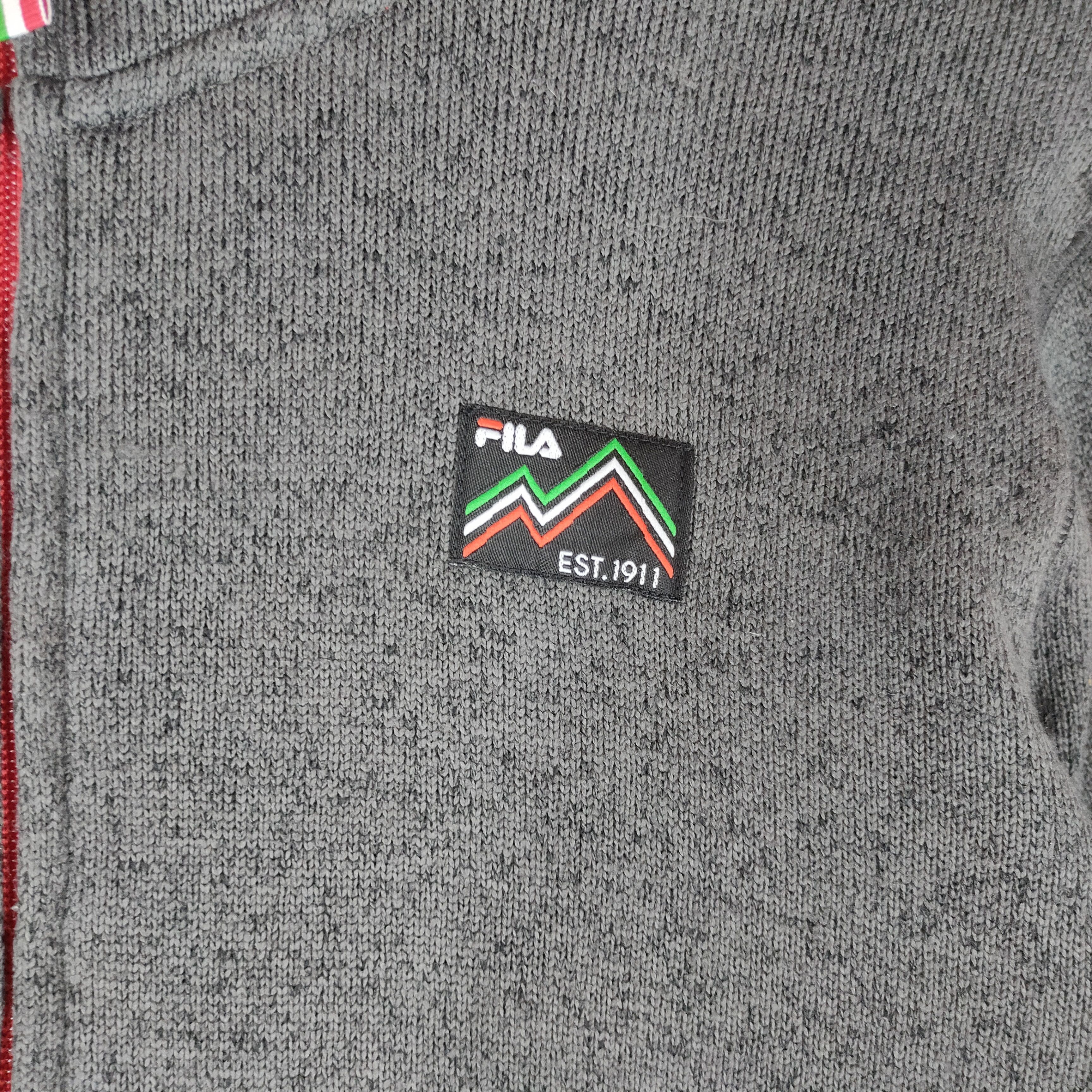Fila × Japanese Brand FILA Hoodie Full Zipper Spellout Medium Size Sweater Size US M / EU 48-50 / 2 - 2 Thumbnail